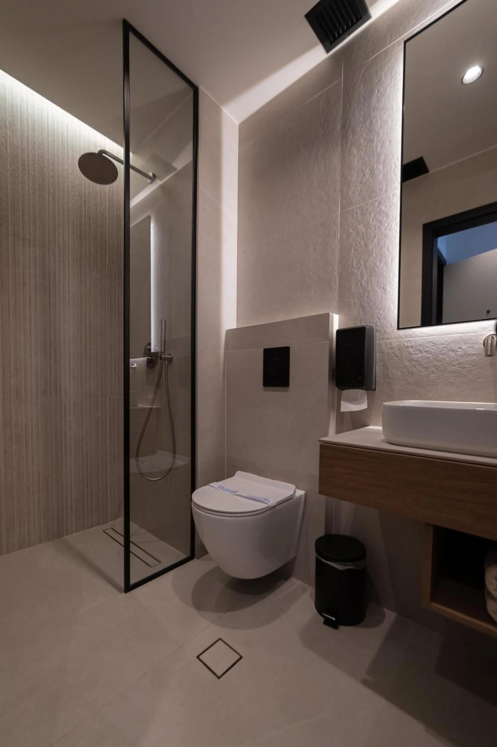 Shower in Palladion Boutique Hotel