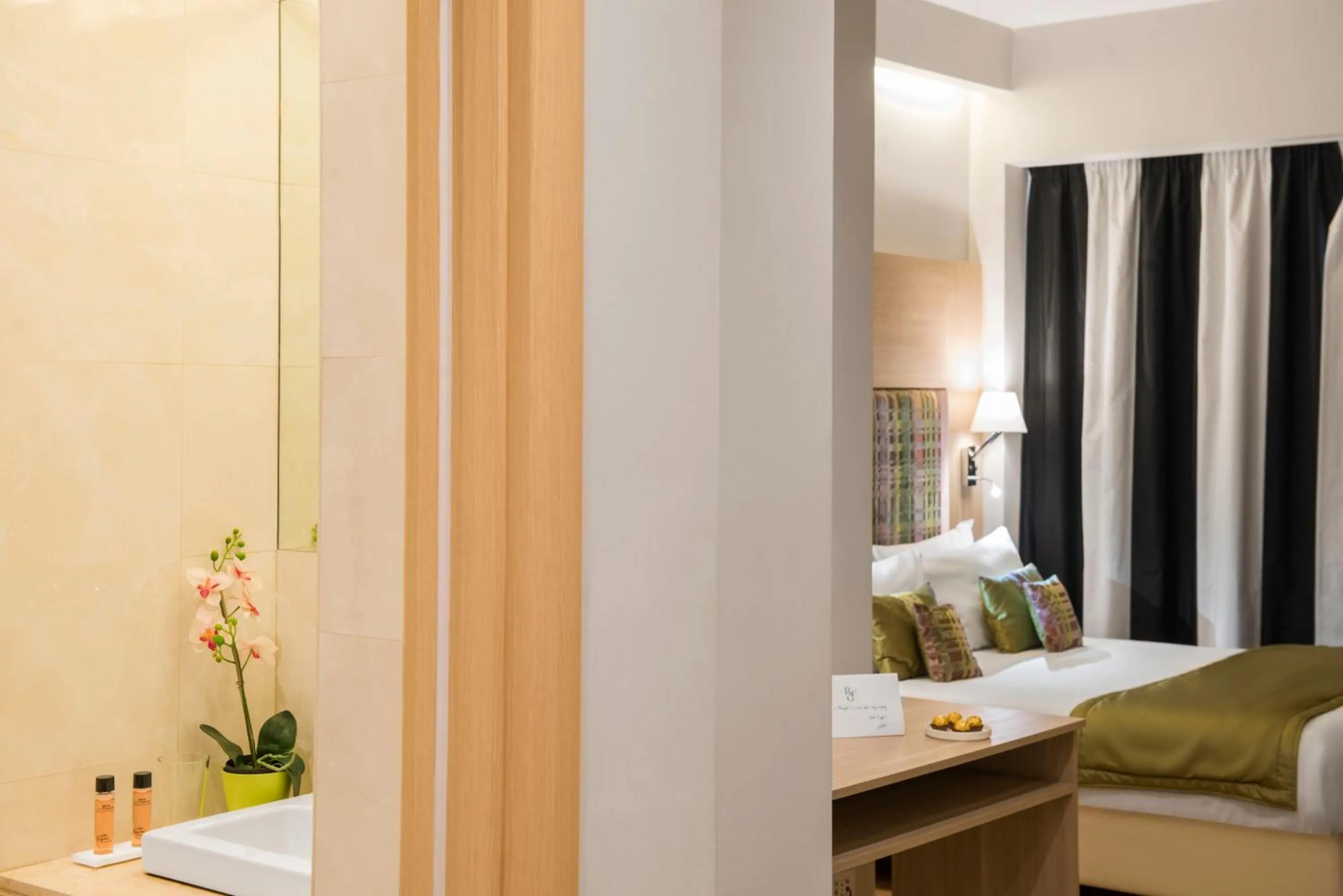 Bathroom, Bed in Residenza Flaminio Gaio