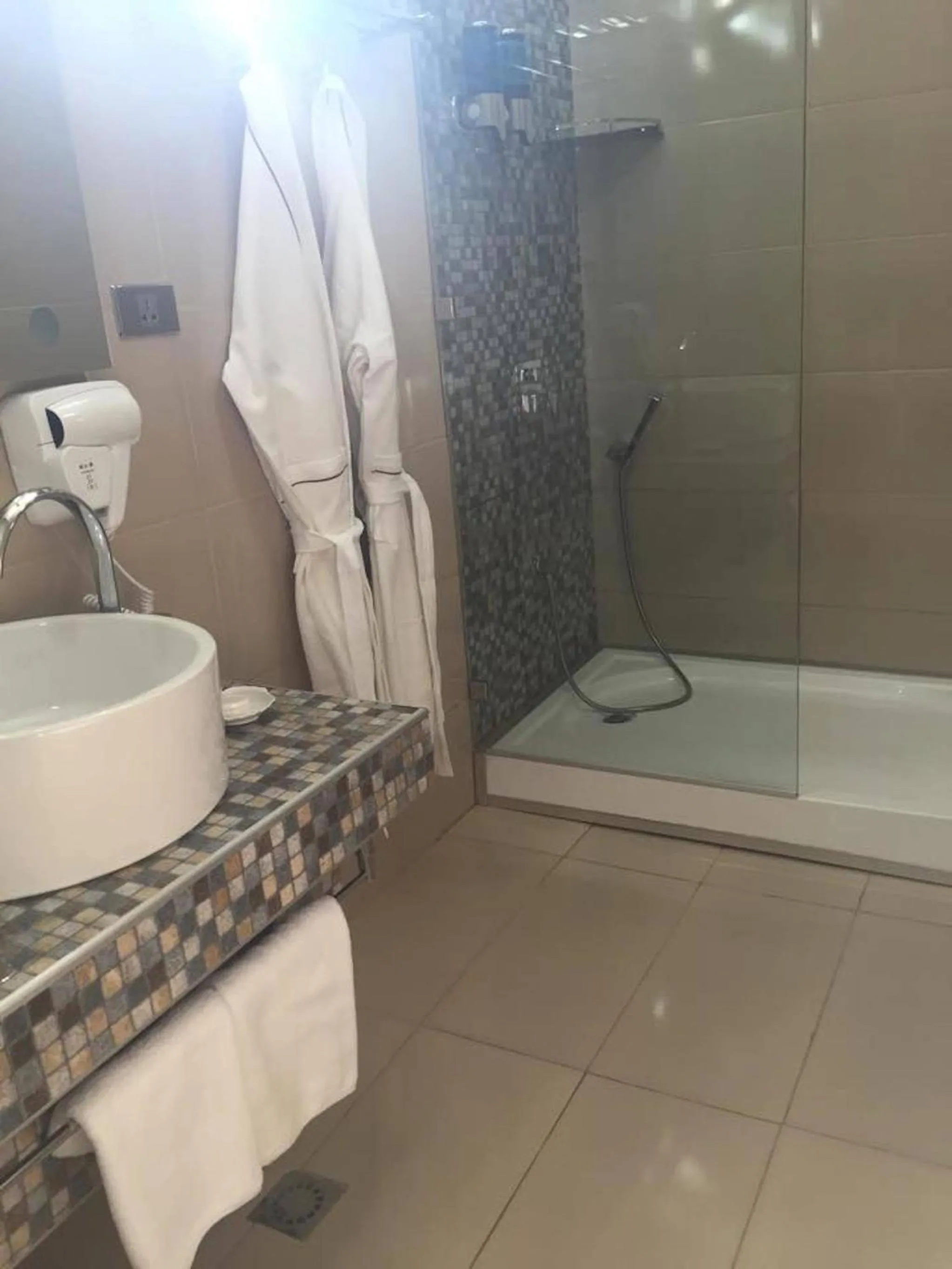 Bathroom in Hotel Martini Kvariati