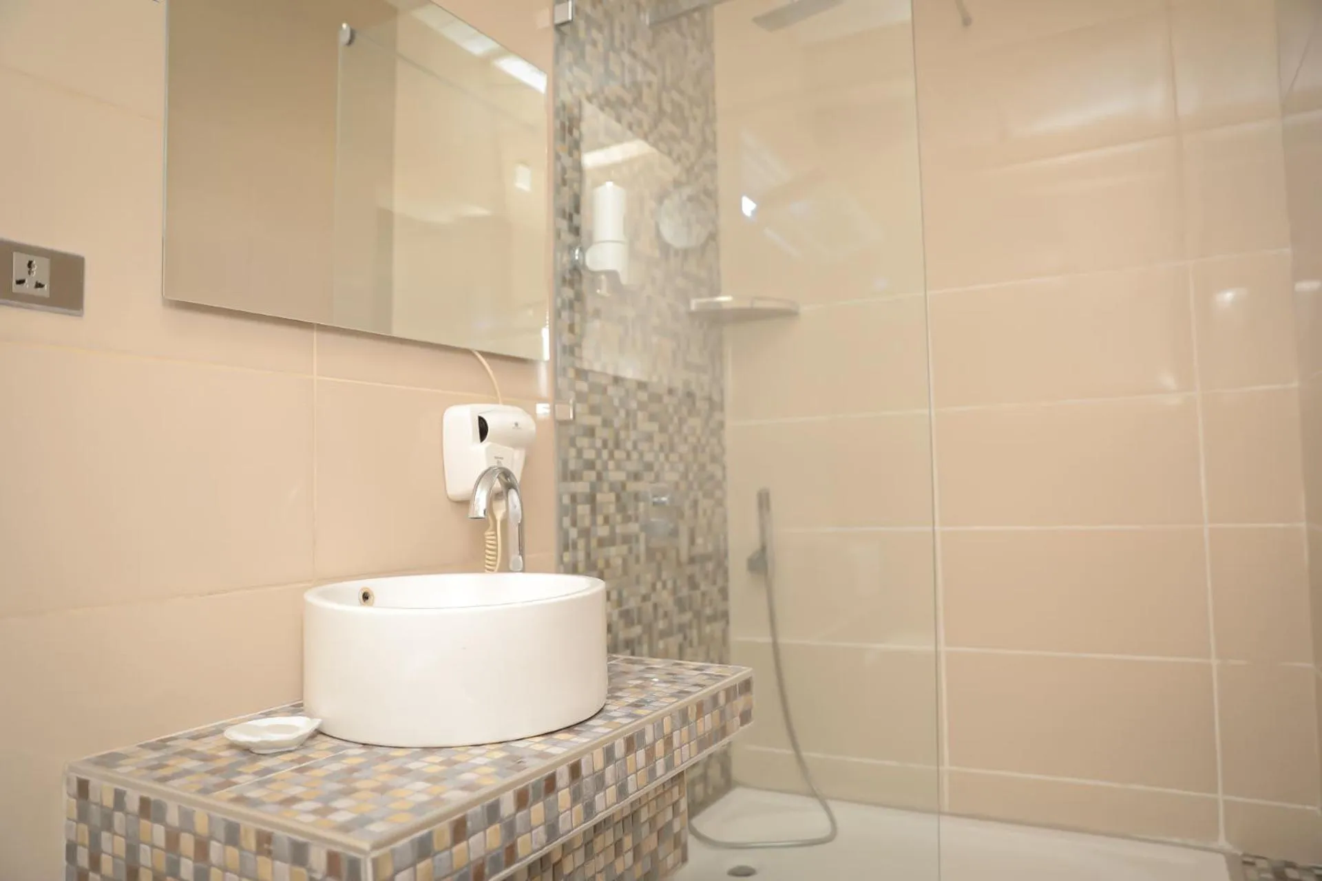 Shower in Hotel Martini Kvariati