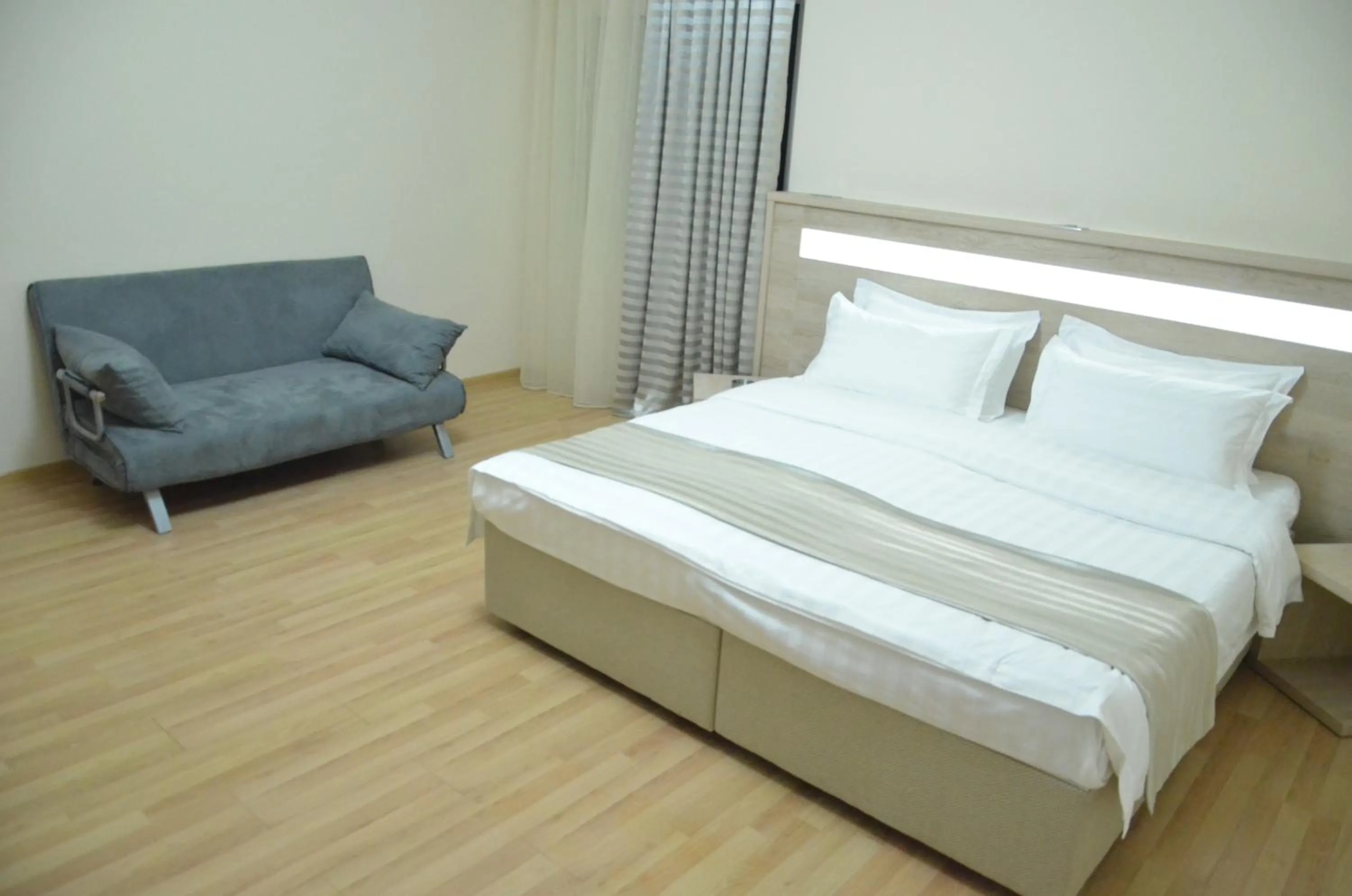 Photo of the whole room in Hotel Martini Kvariati