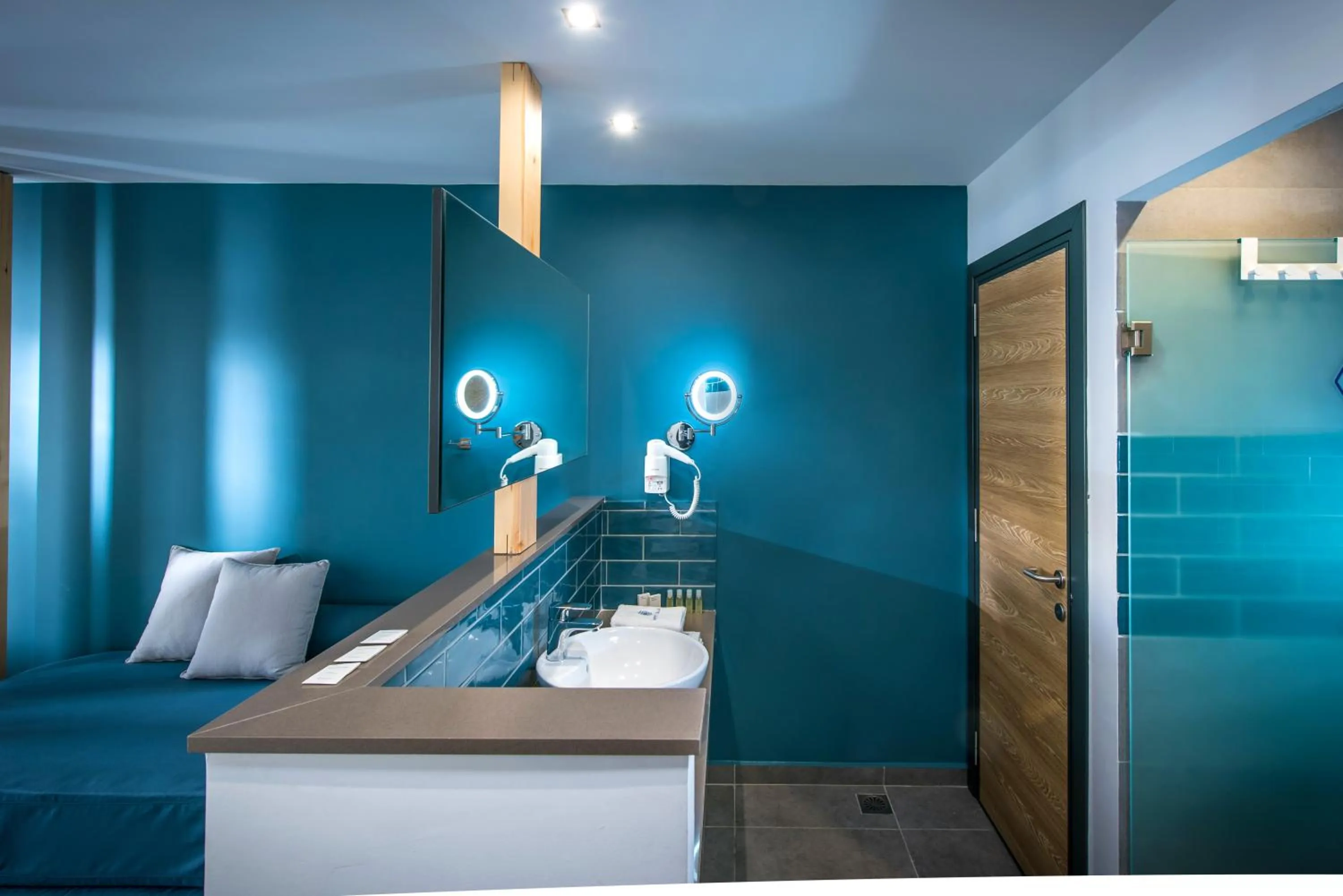Shower in Infinity Blue Boutique Hotel & Spa - Adults Only
