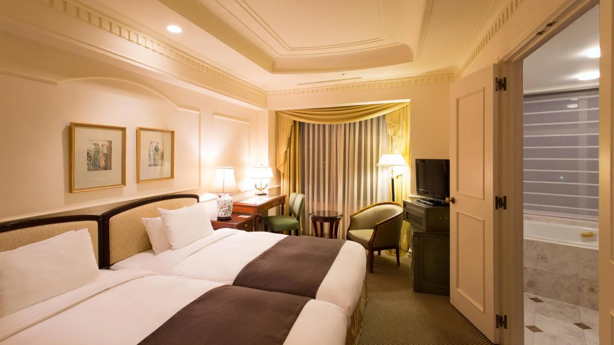 Bedroom, Bed in Hotel The Manhattan