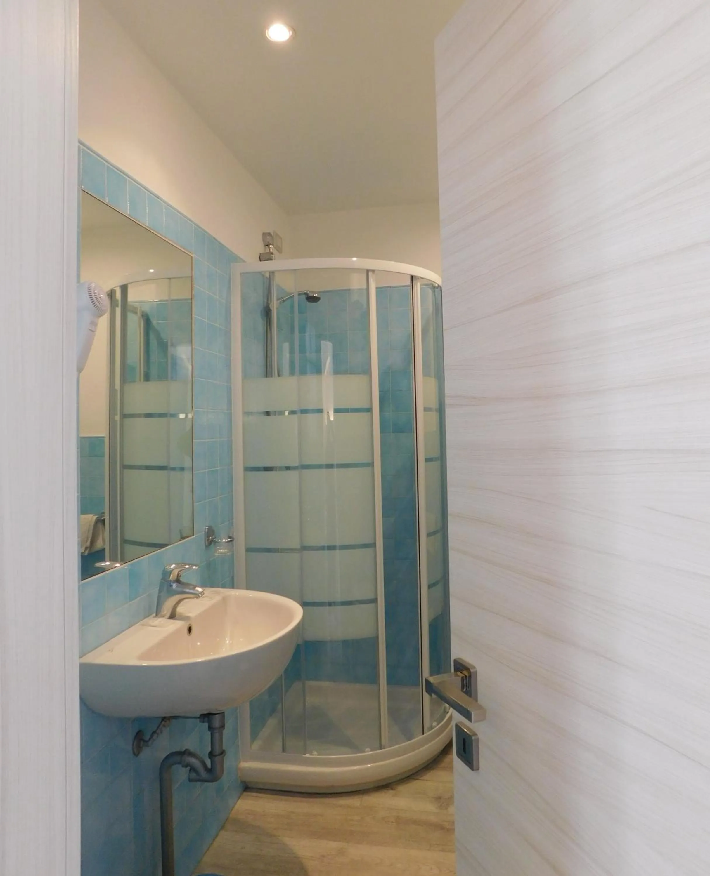 Bathroom in Hotel Oceano