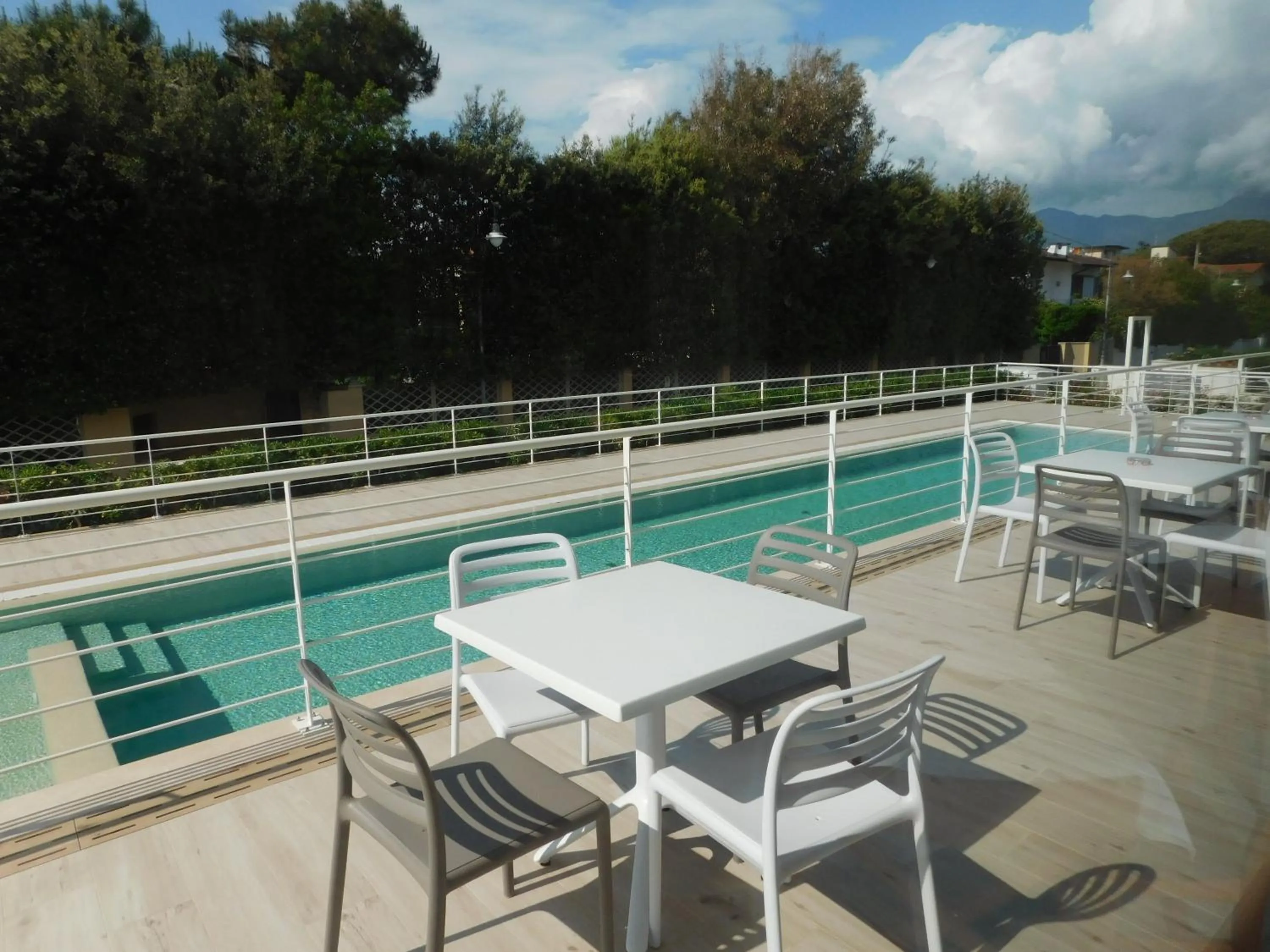 Summer in Hotel Oceano