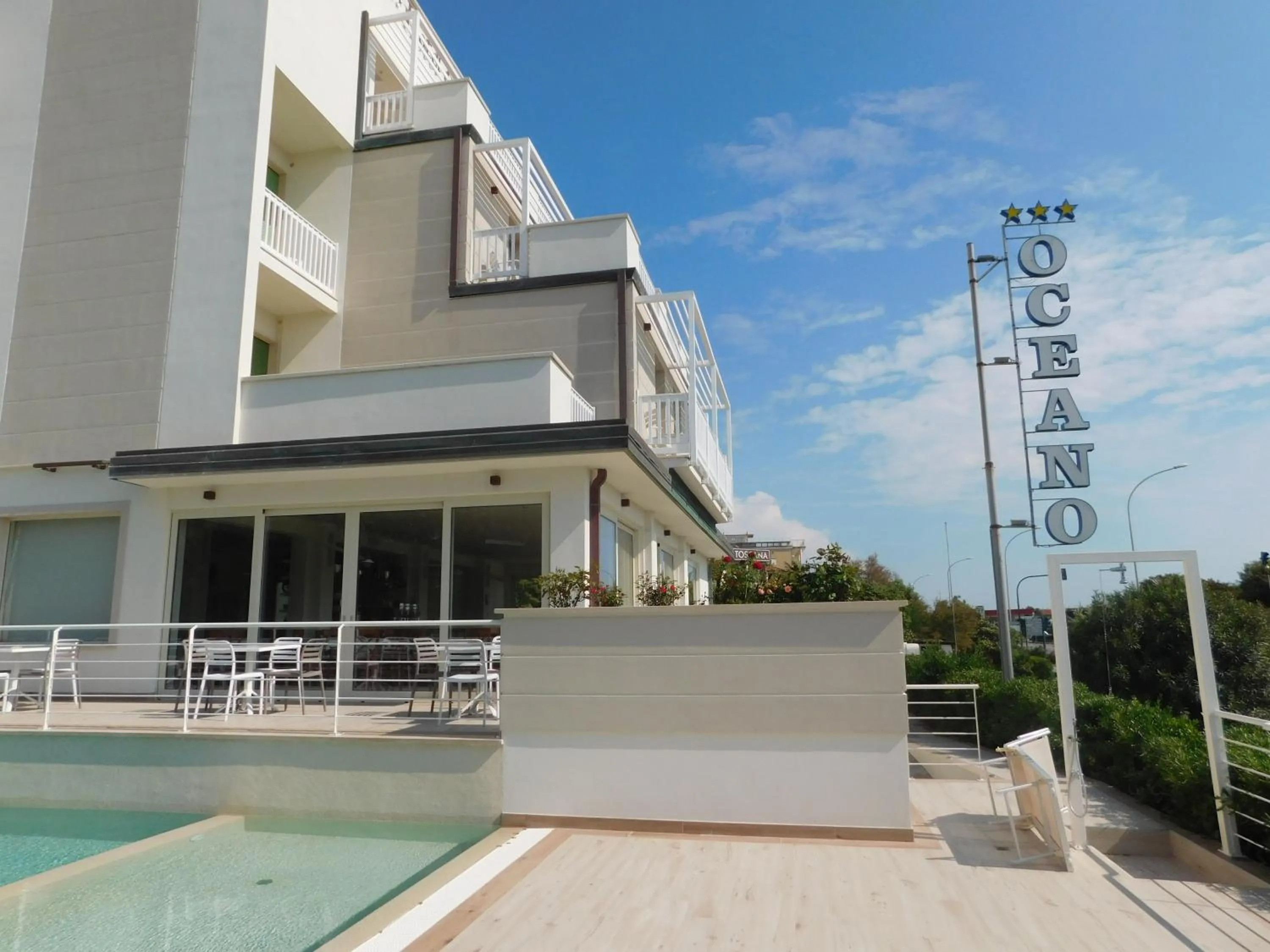 Property building in Hotel Oceano