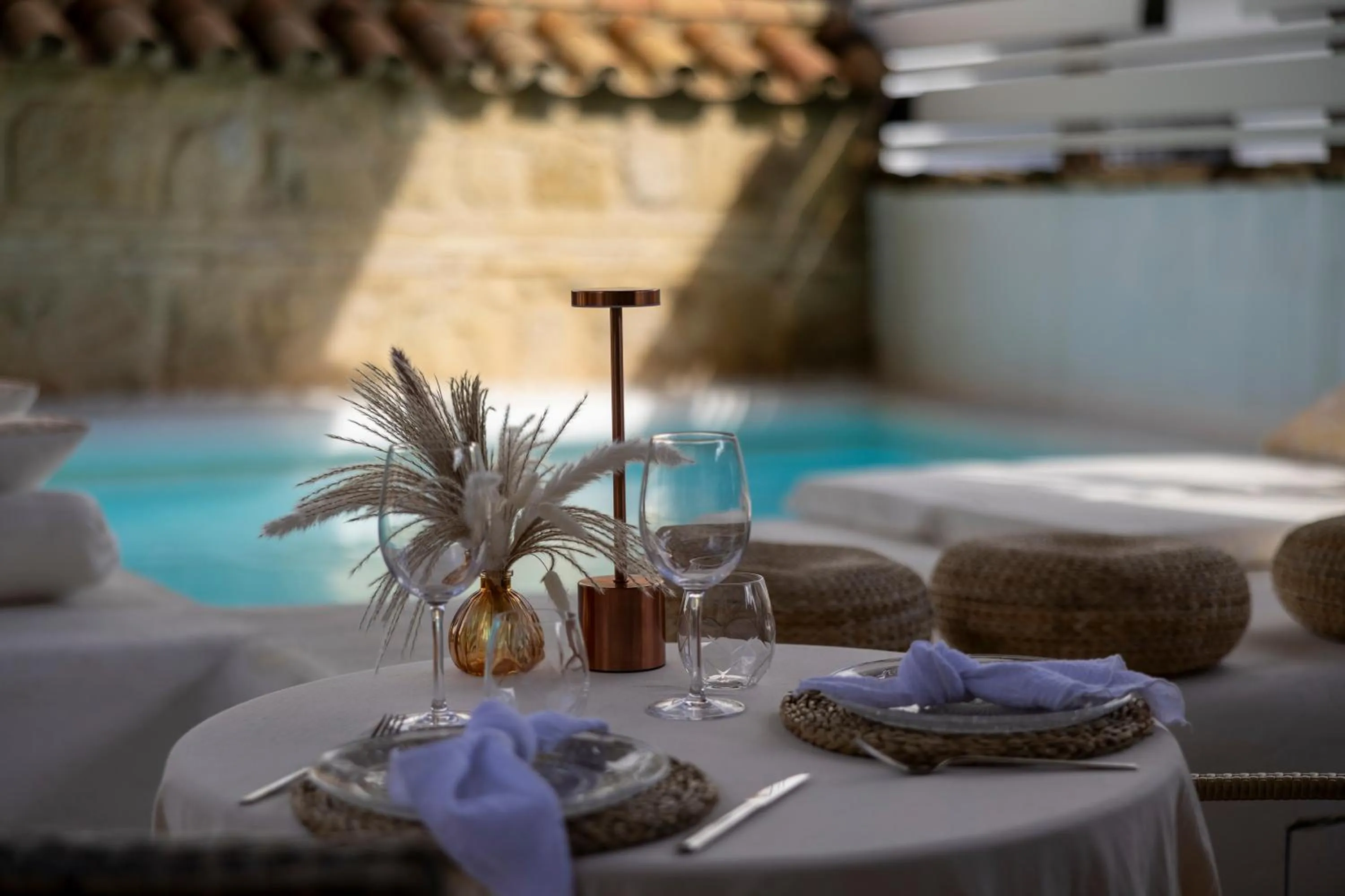 Food and drinks in Hotel Boutique Patio del Posadero