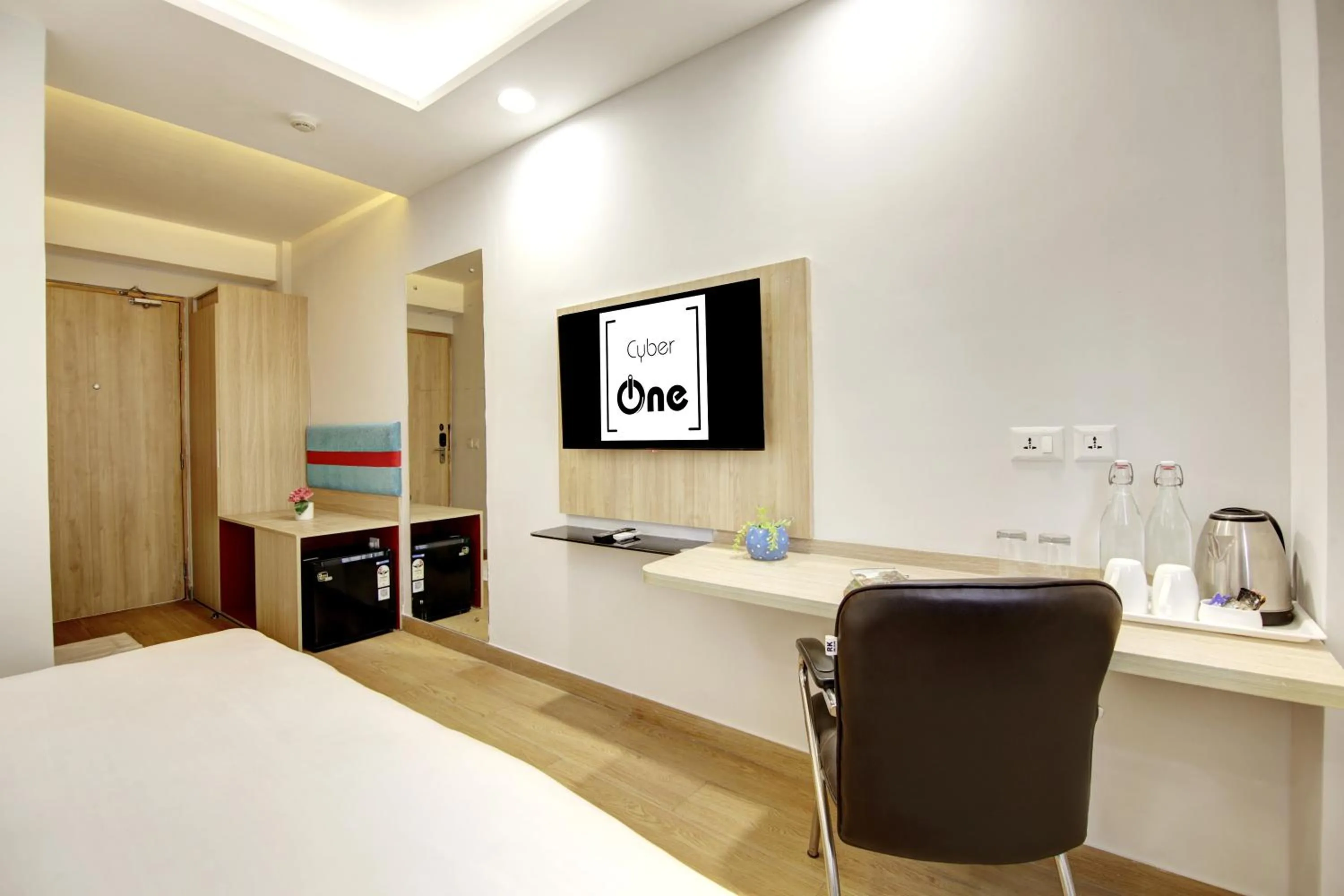 Bed in The Hoften FlxHo Cyber One, Cyber City, Gurugram