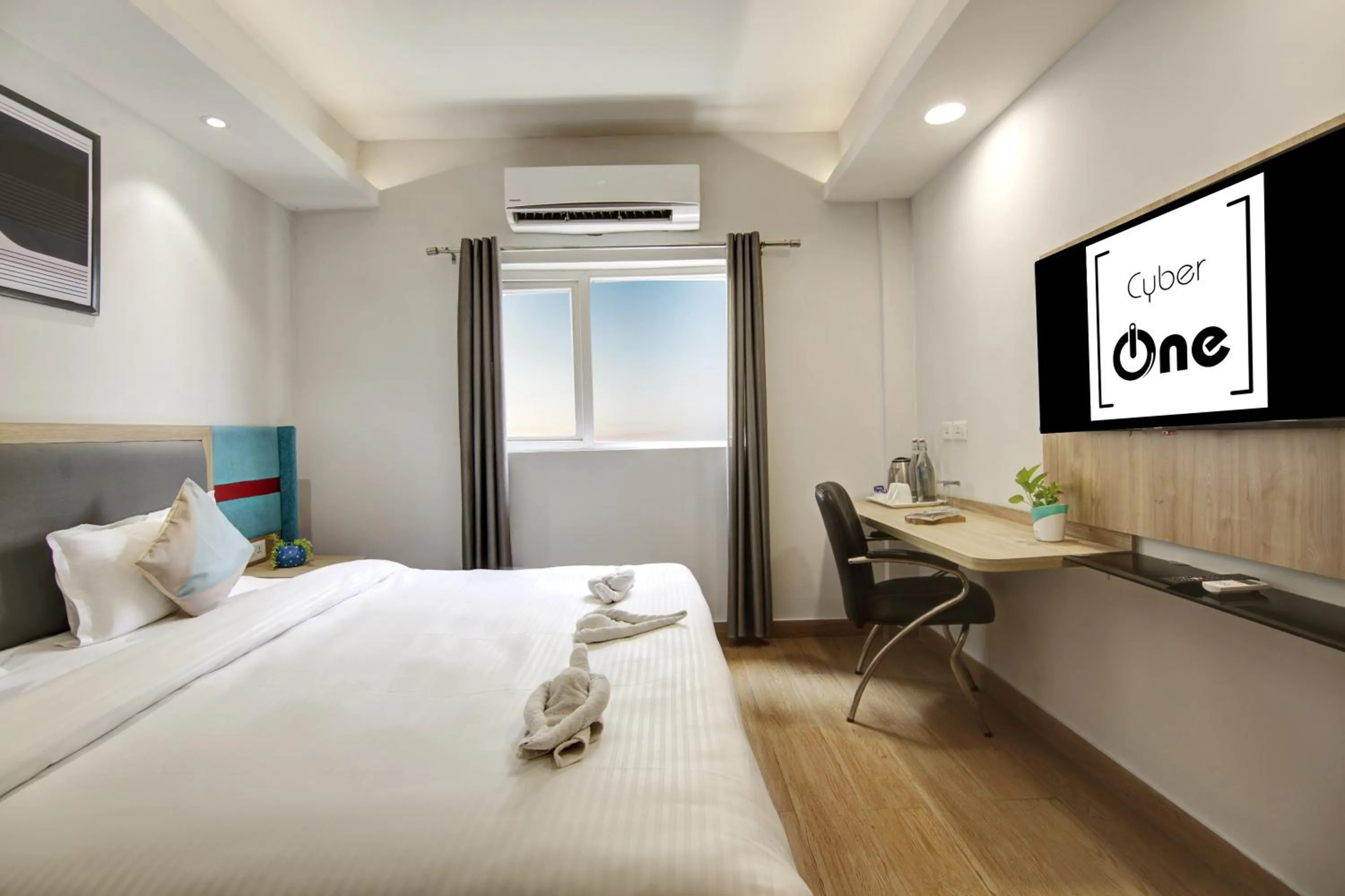 Communal lounge/ TV room, Bed in The Hoften FlxHo Cyber One, Cyber City, Gurugram