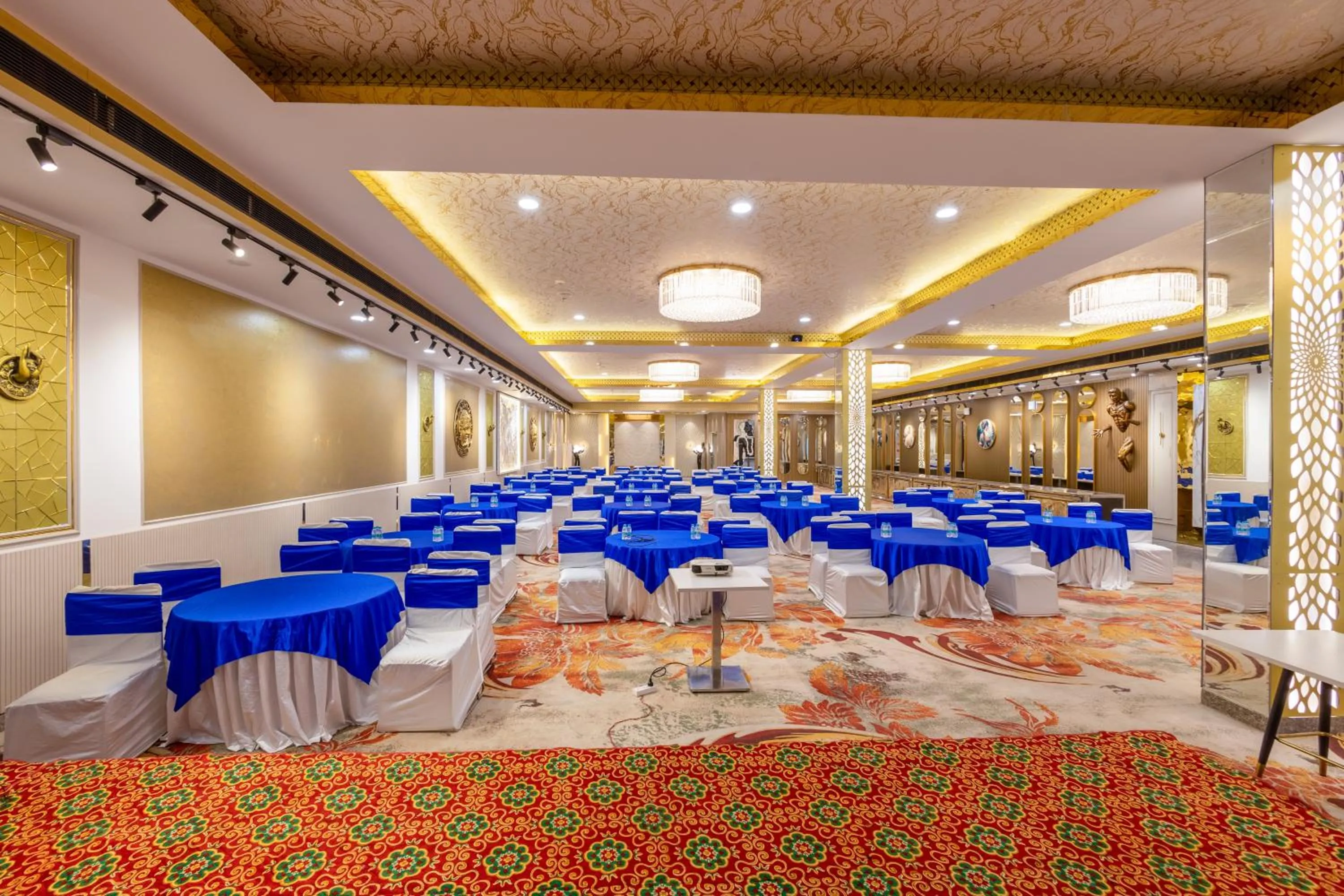 Restaurant/places to eat in The Hoften FlxHo Cyber One, Cyber City, Gurugram