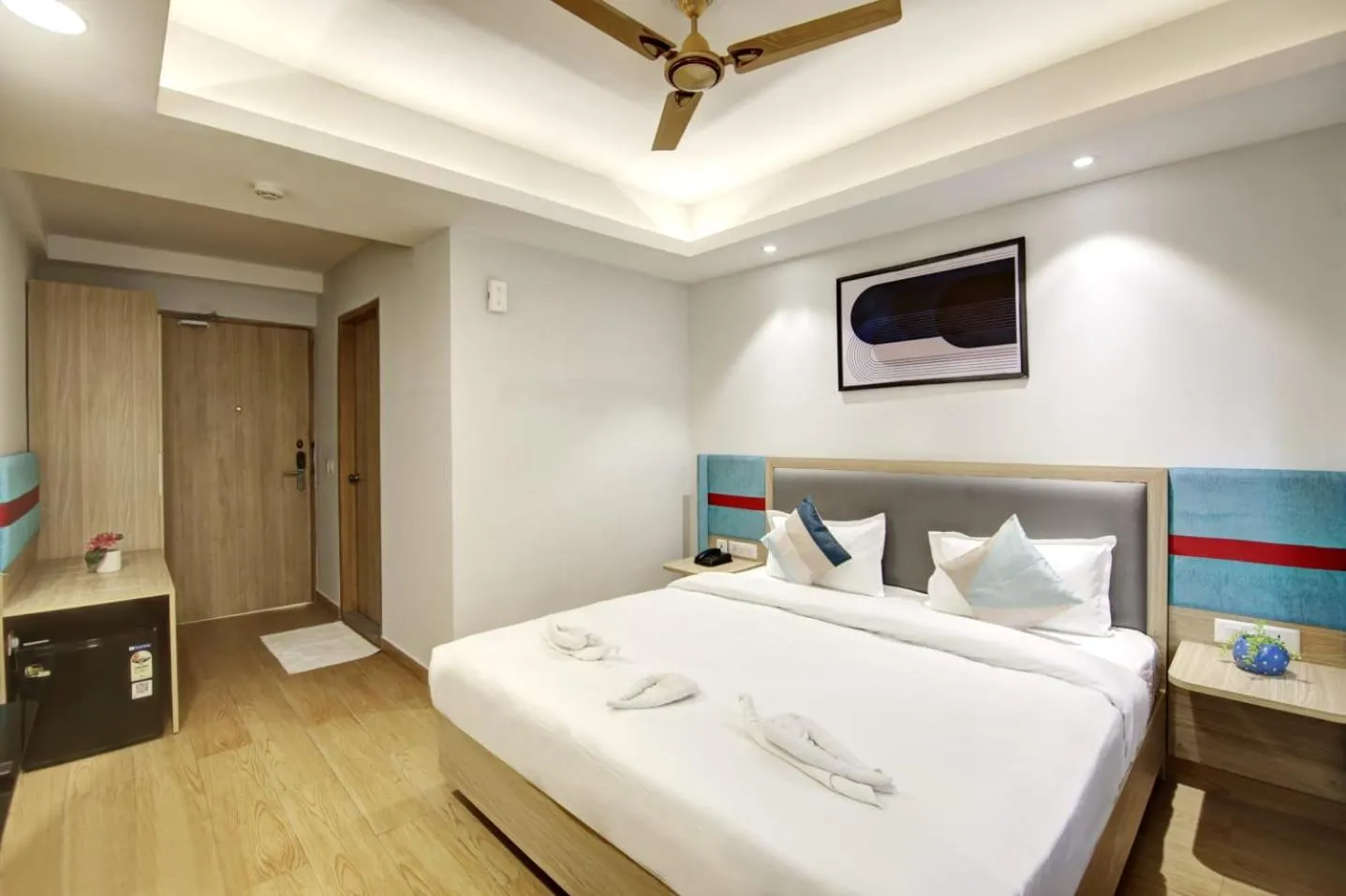 Communal lounge/ TV room, Bed in The Hoften FlxHo Cyber One, Cyber City, Gurugram