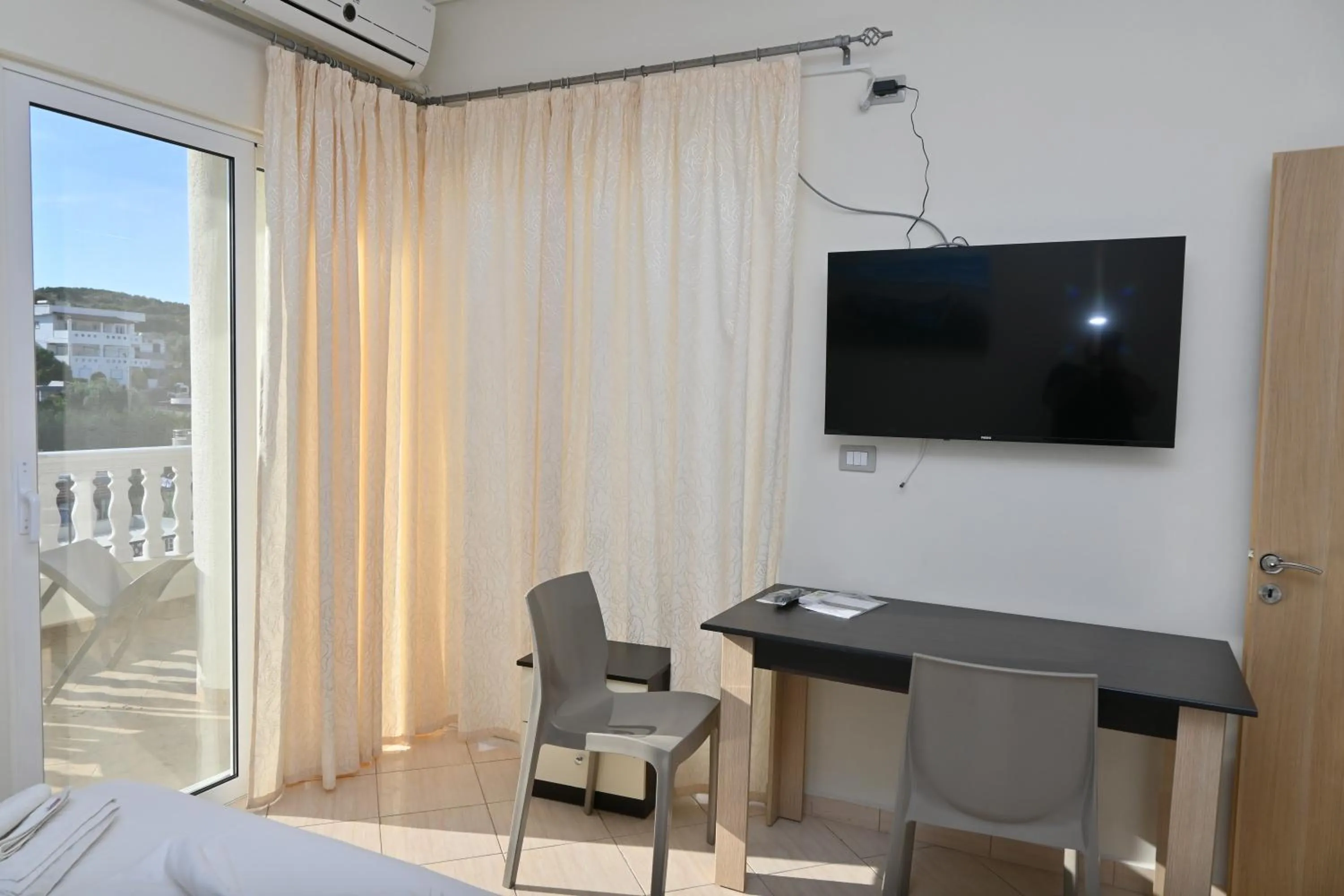 Bed in EROS HOTEL Ksamil