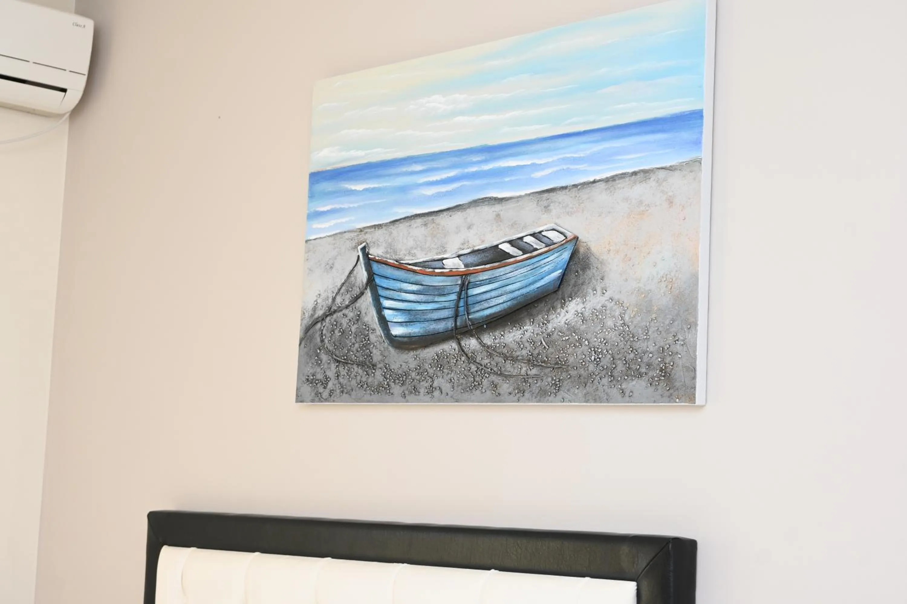 Decorative detail in EROS HOTEL Ksamil