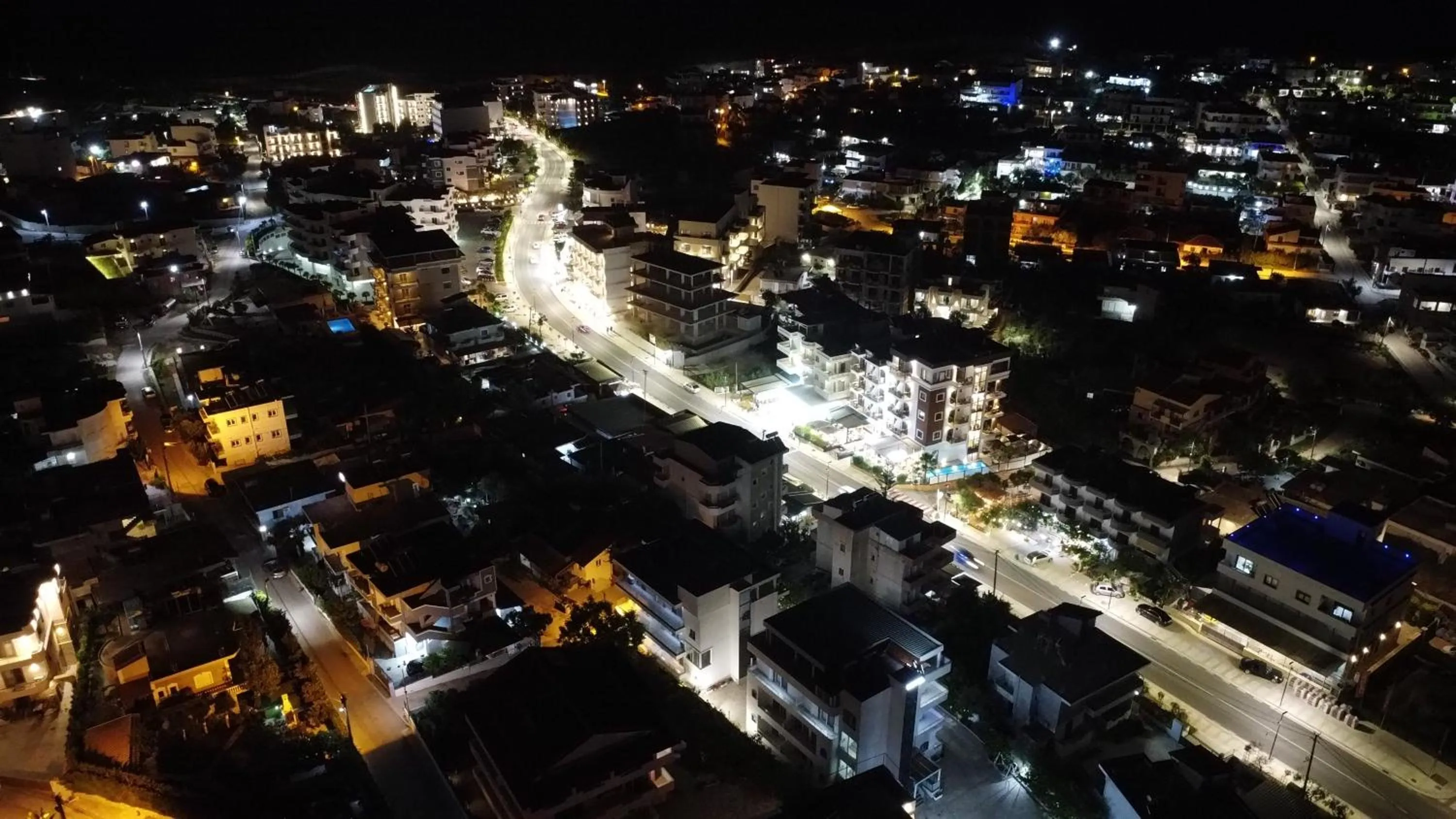 Night in EROS HOTEL Ksamil