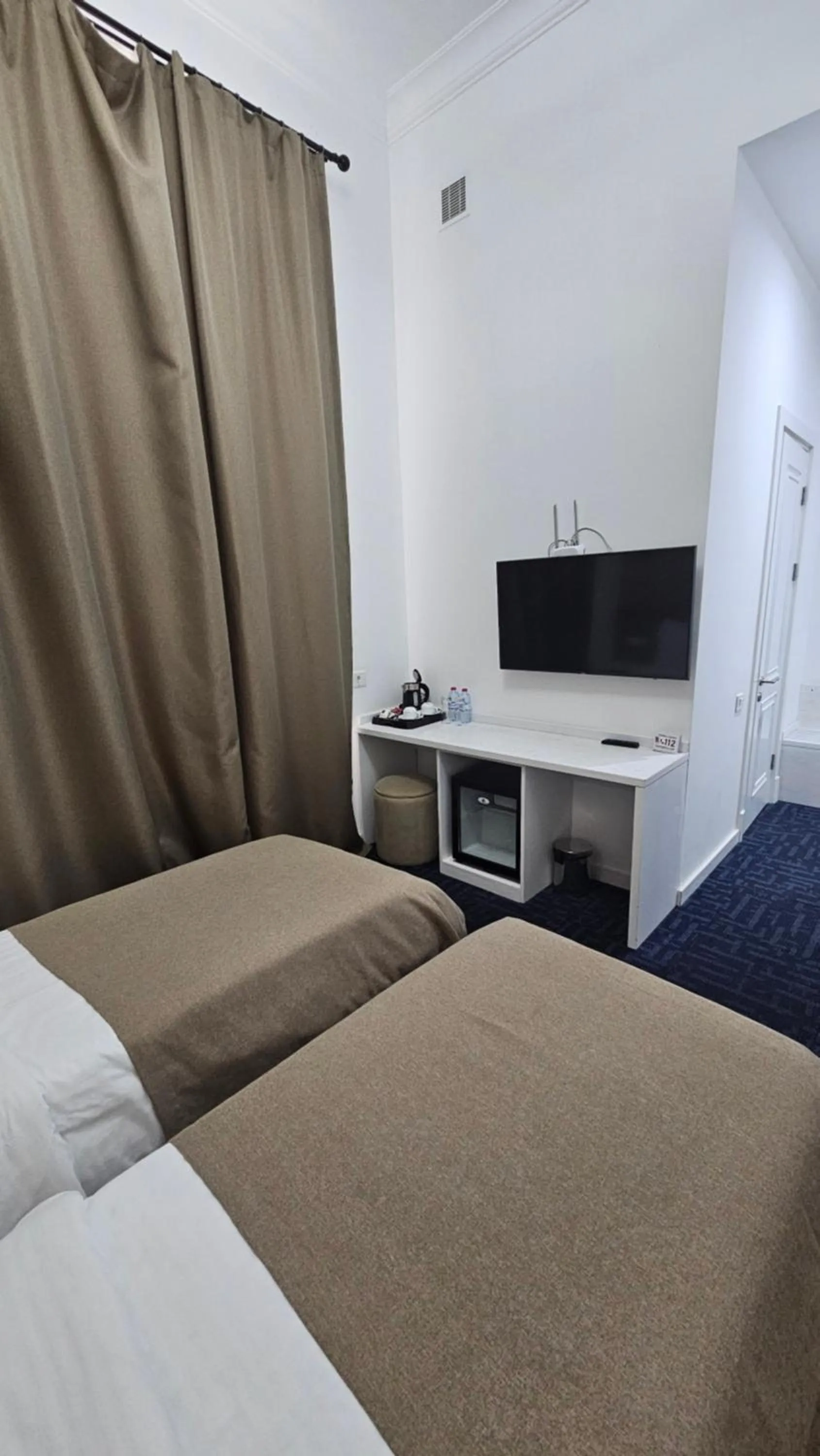TV and multimedia, Bed in Callisto Baku