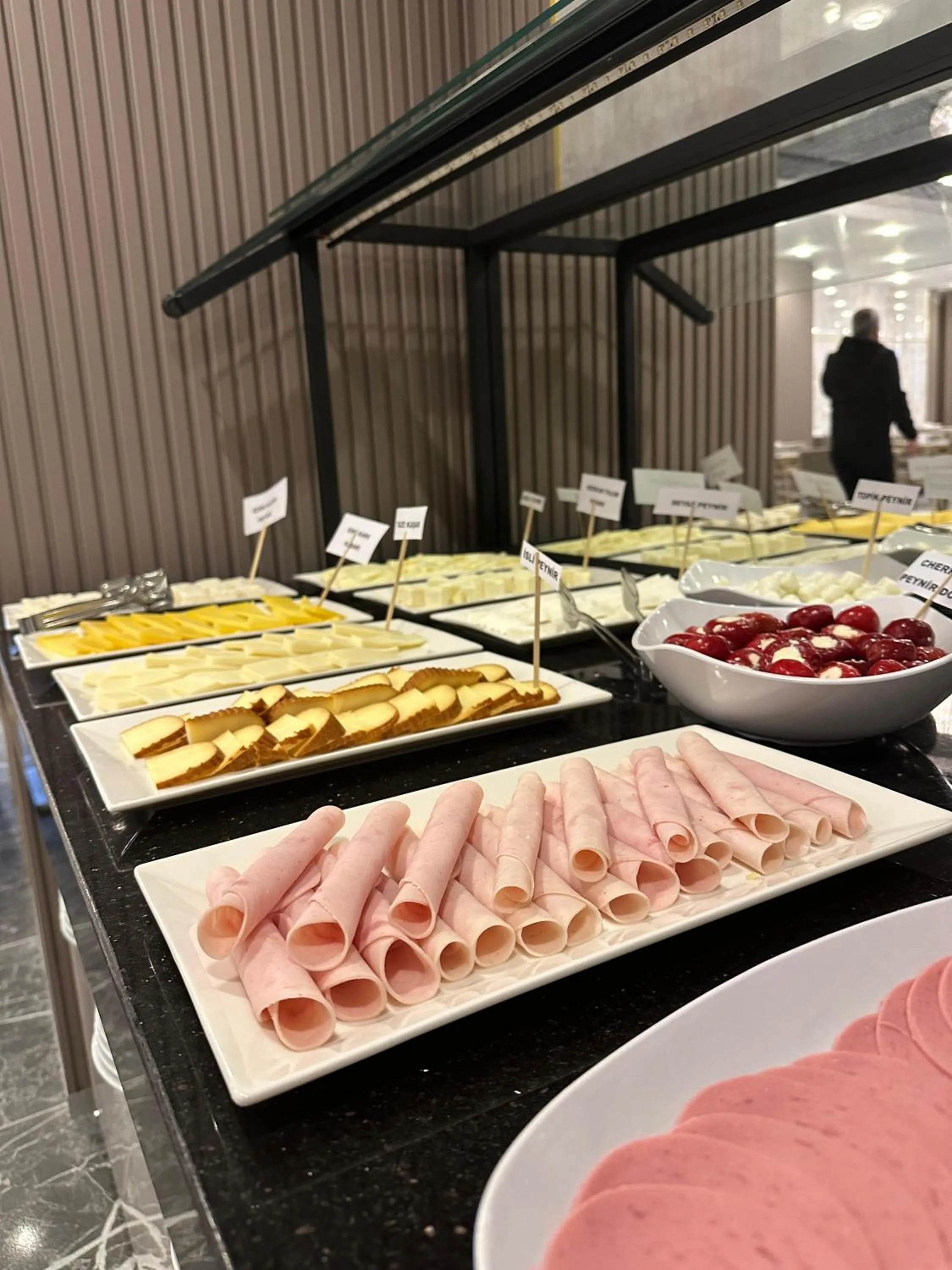 Breakfast in Nif Ankara Hotel