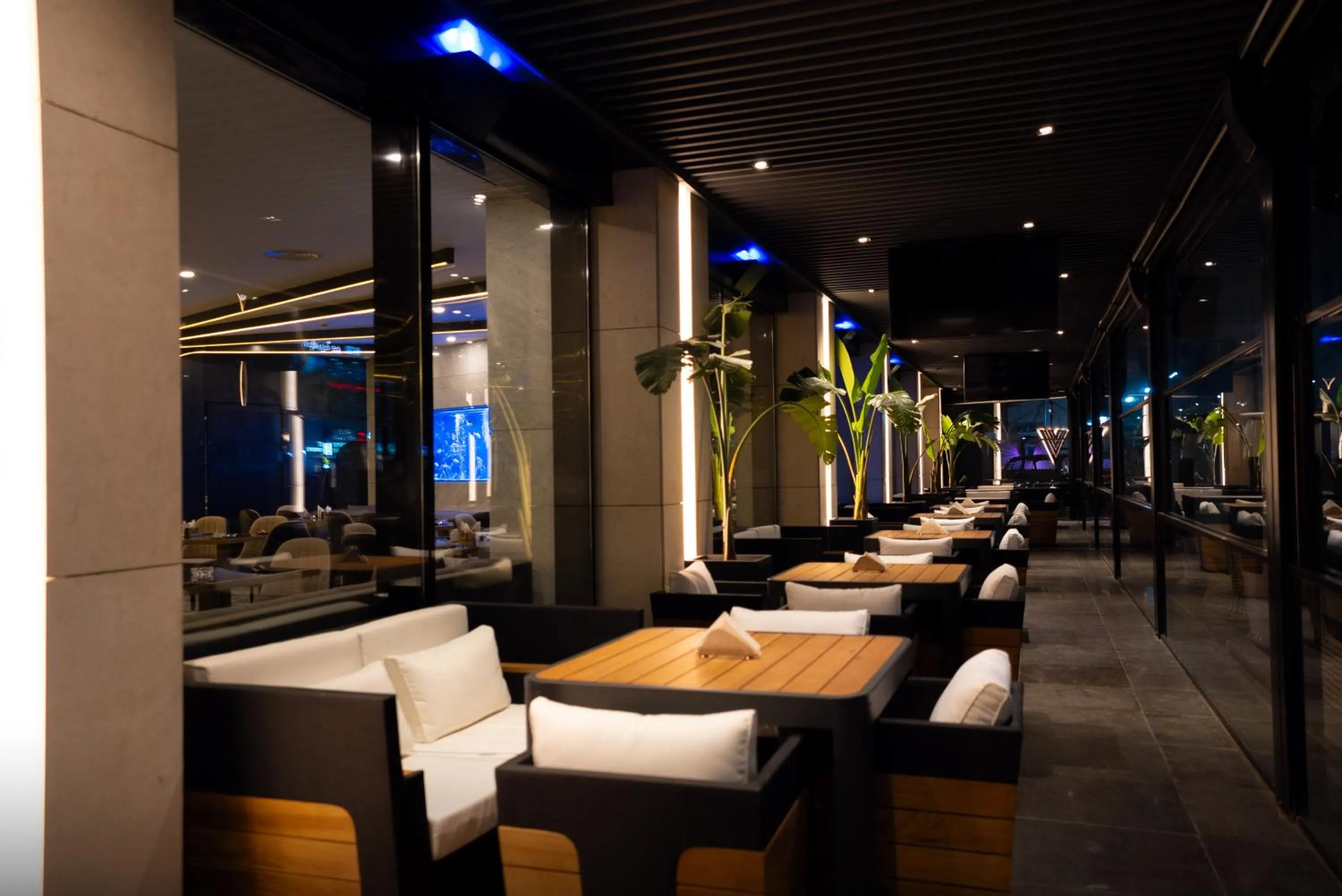 Restaurant/places to eat in The V Hotel