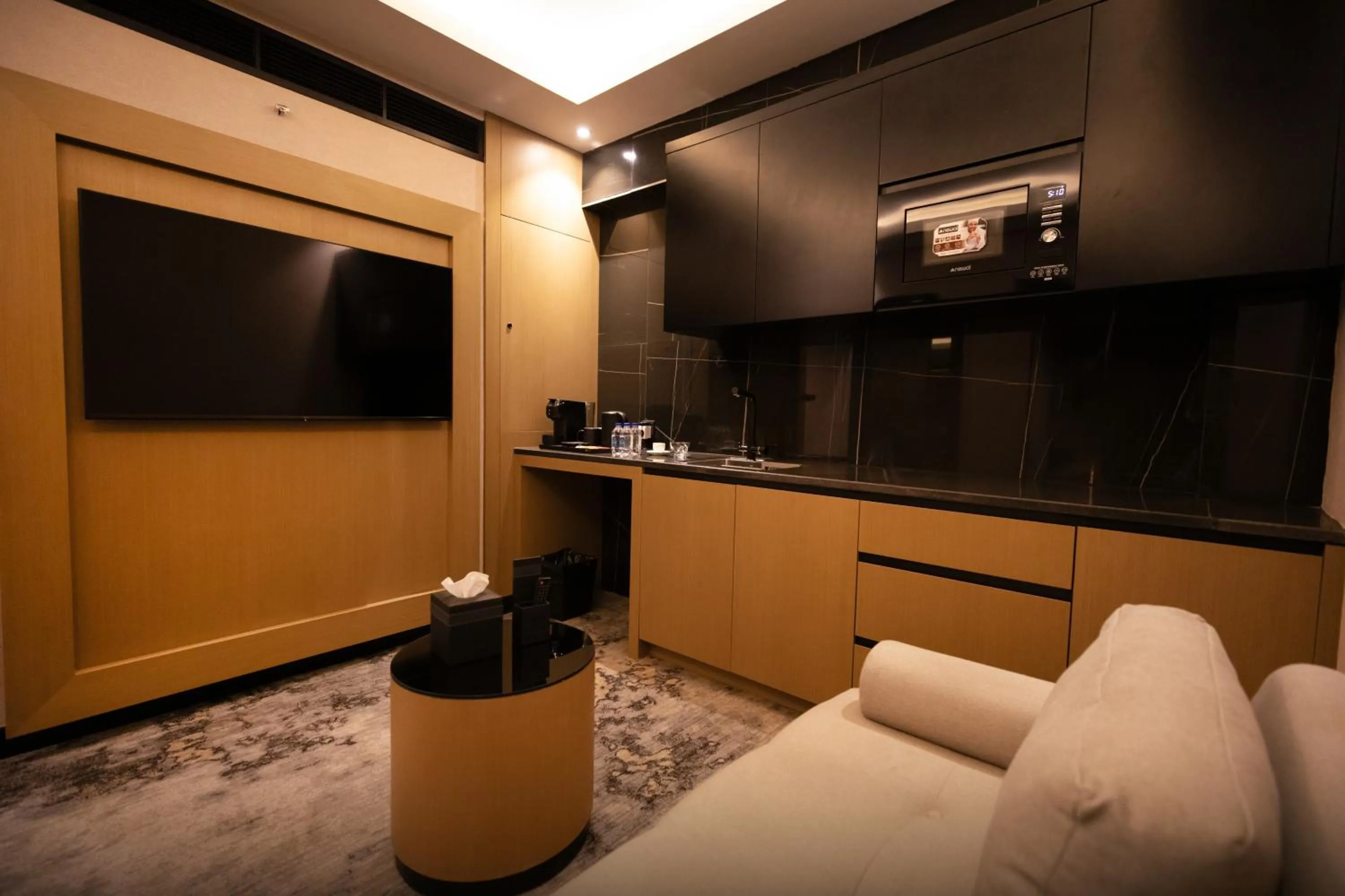 TV and multimedia in The V Hotel