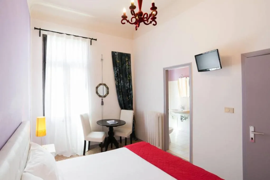 Day, Bed in Residenza Quaggio Ca' Grimani