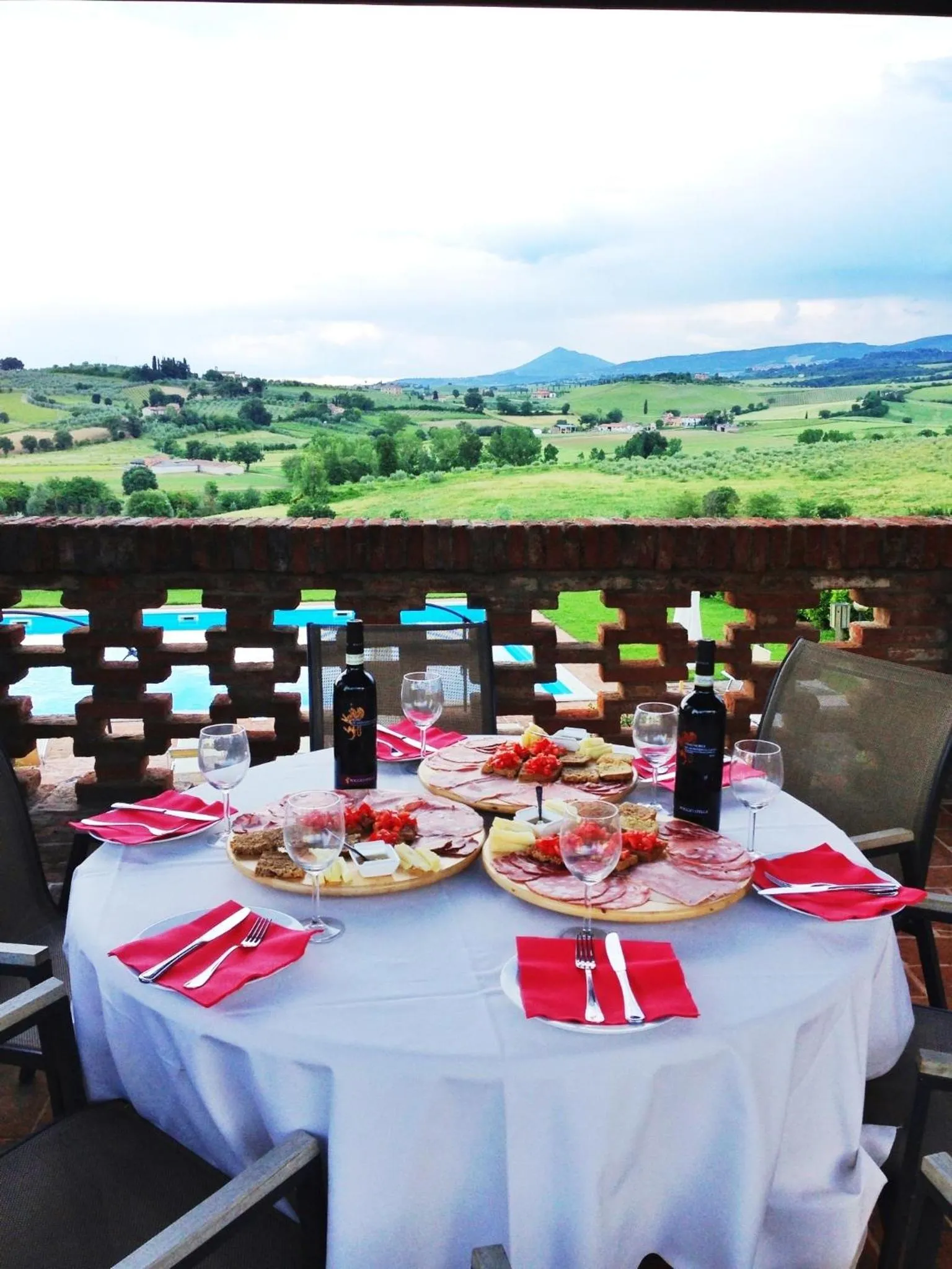 Spring in Agriturismo Sanguineto