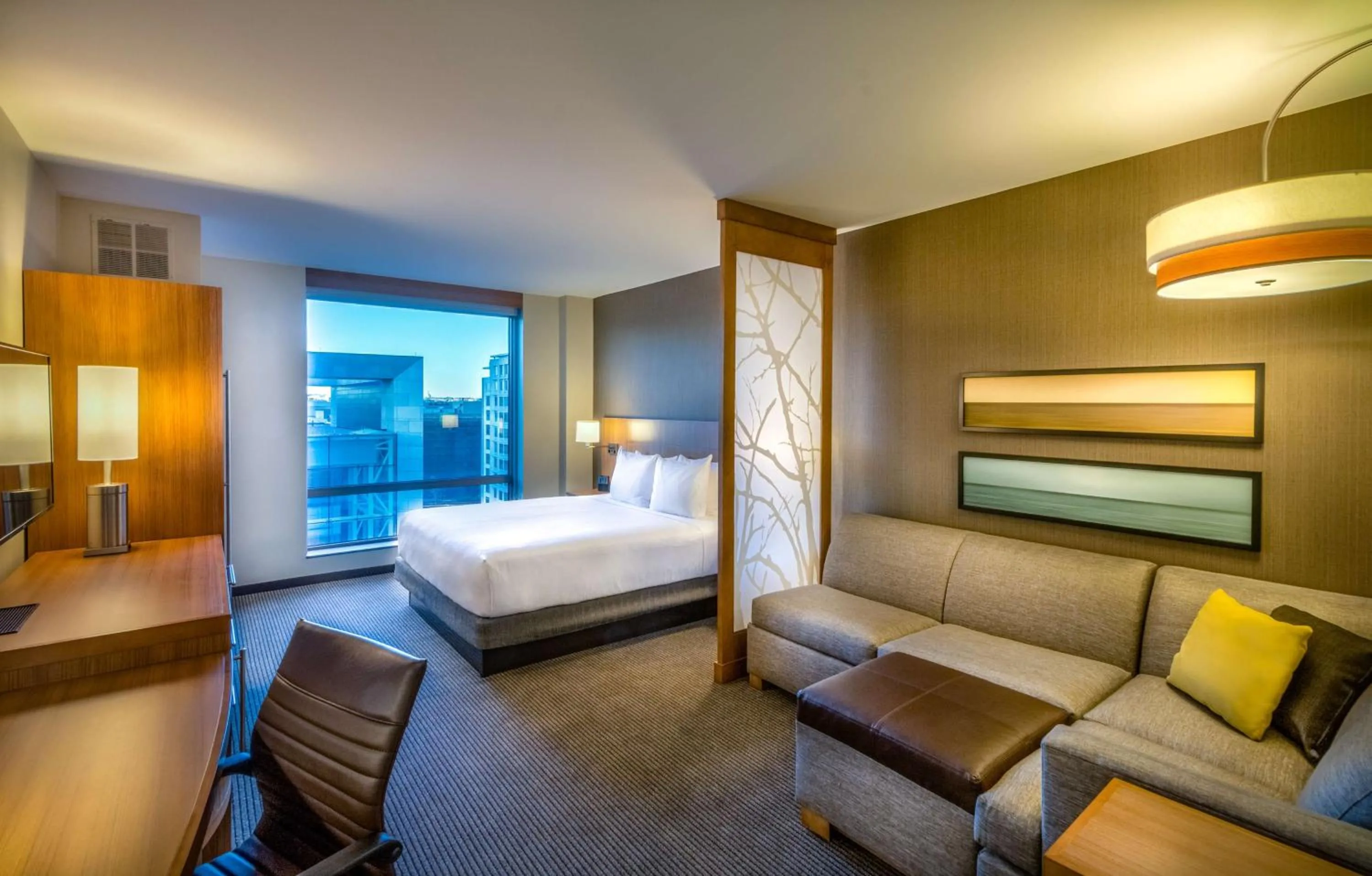 Bedroom, Bed in Hyatt Place Washington D.C./National Mall