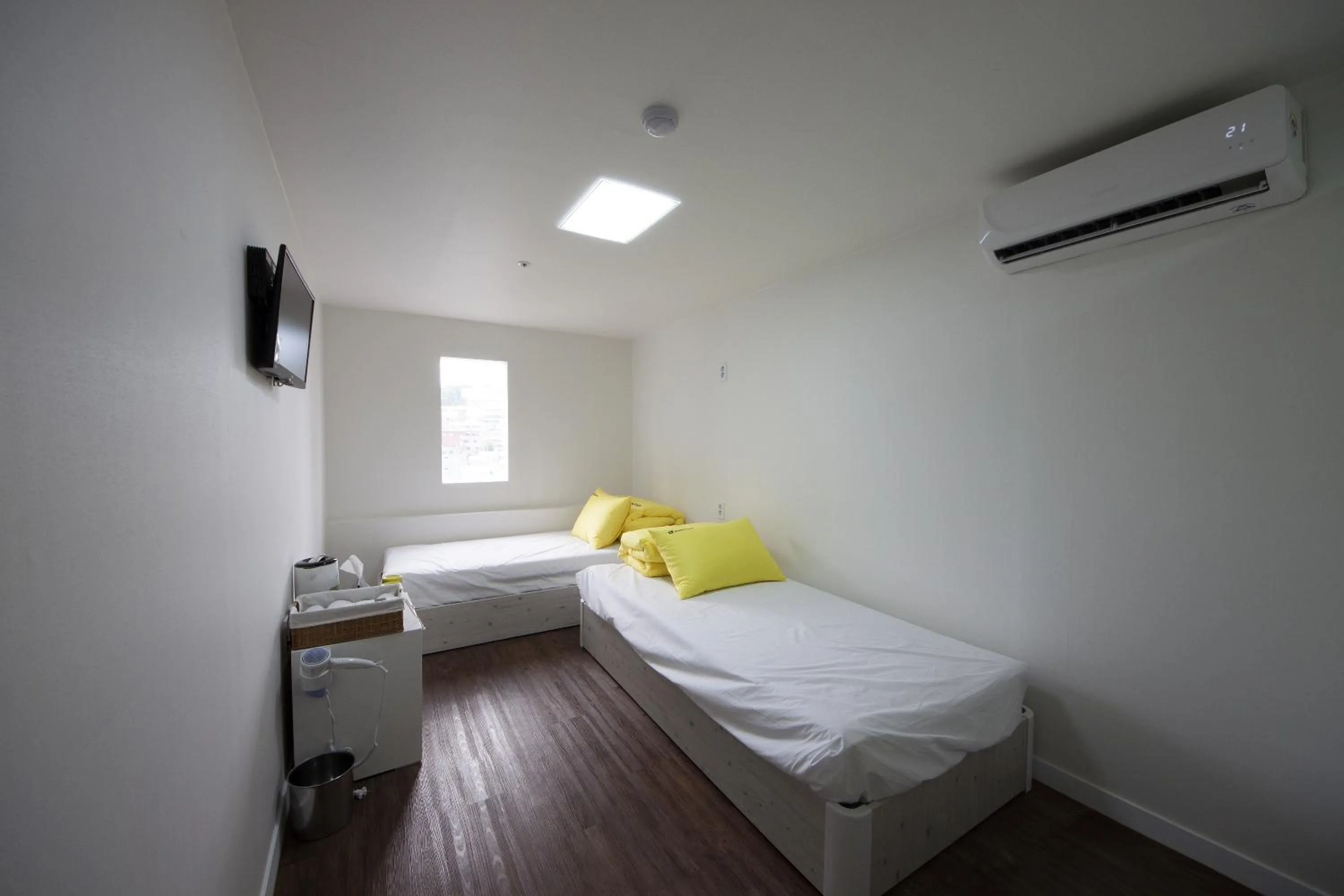 Bed in 24 Guesthouse Myeongdong Town