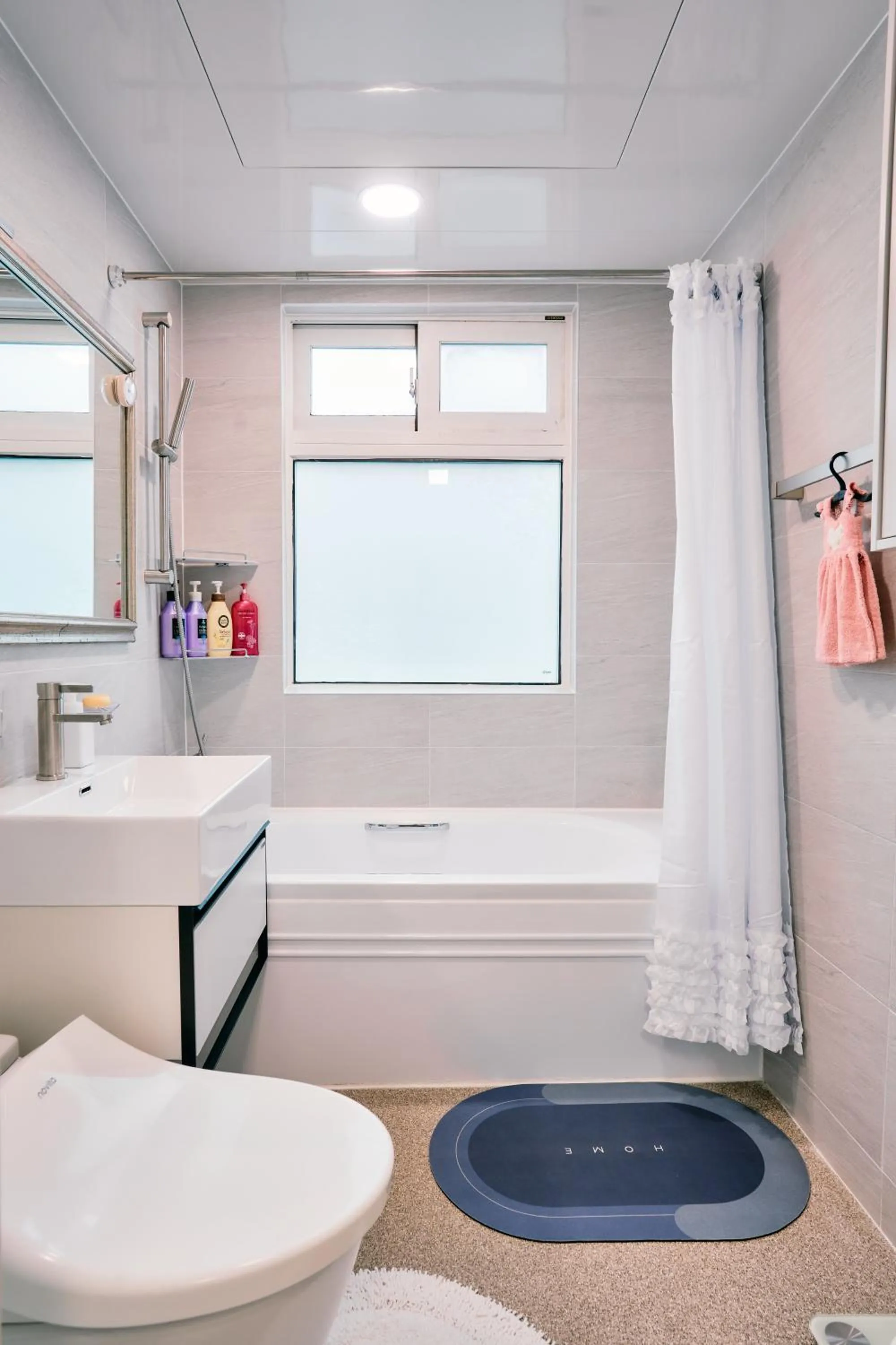 Shower in Garosugil Homestay - Female Only