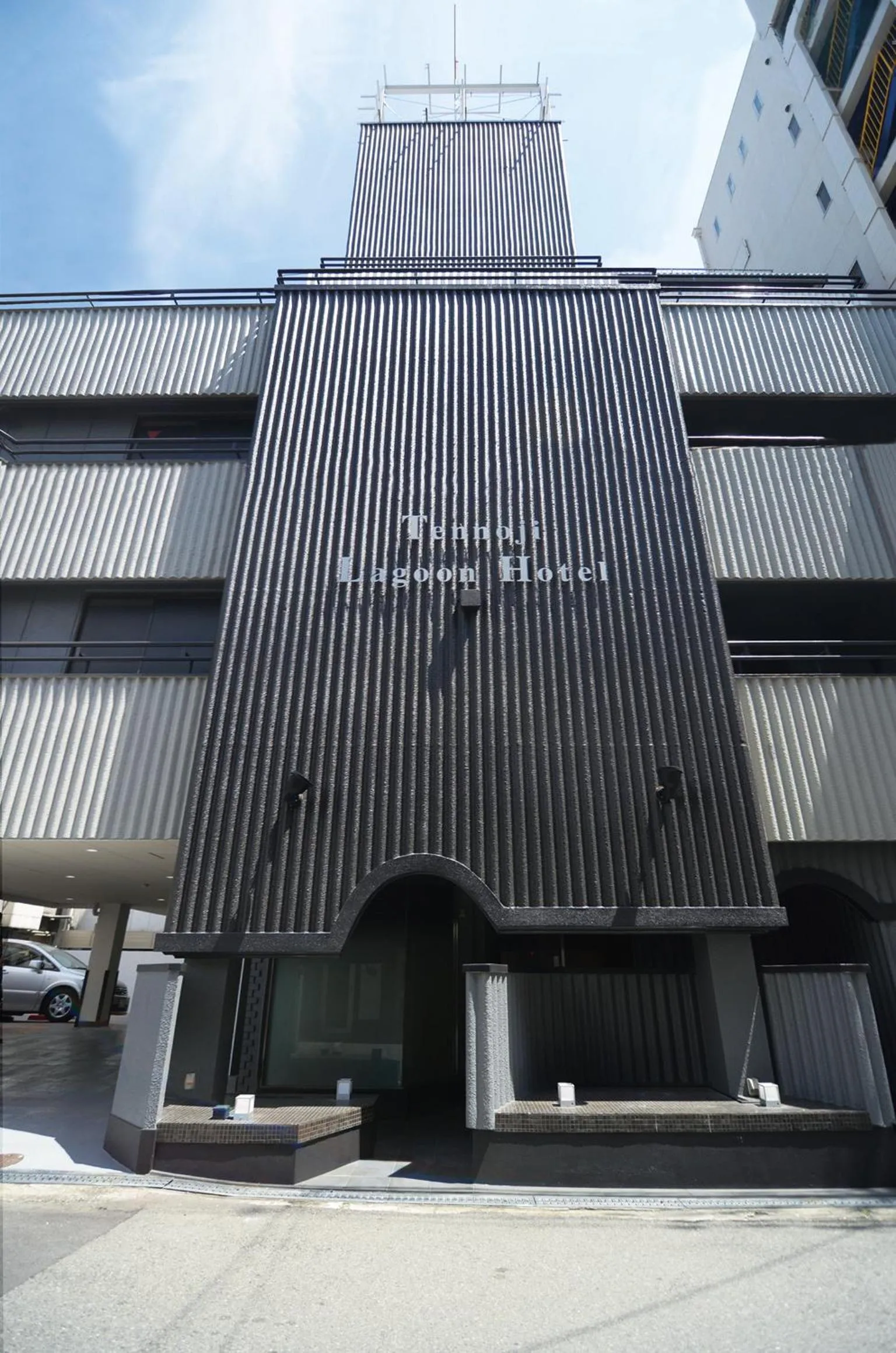 Facade/entrance in Tennoji Lagoon Hotel