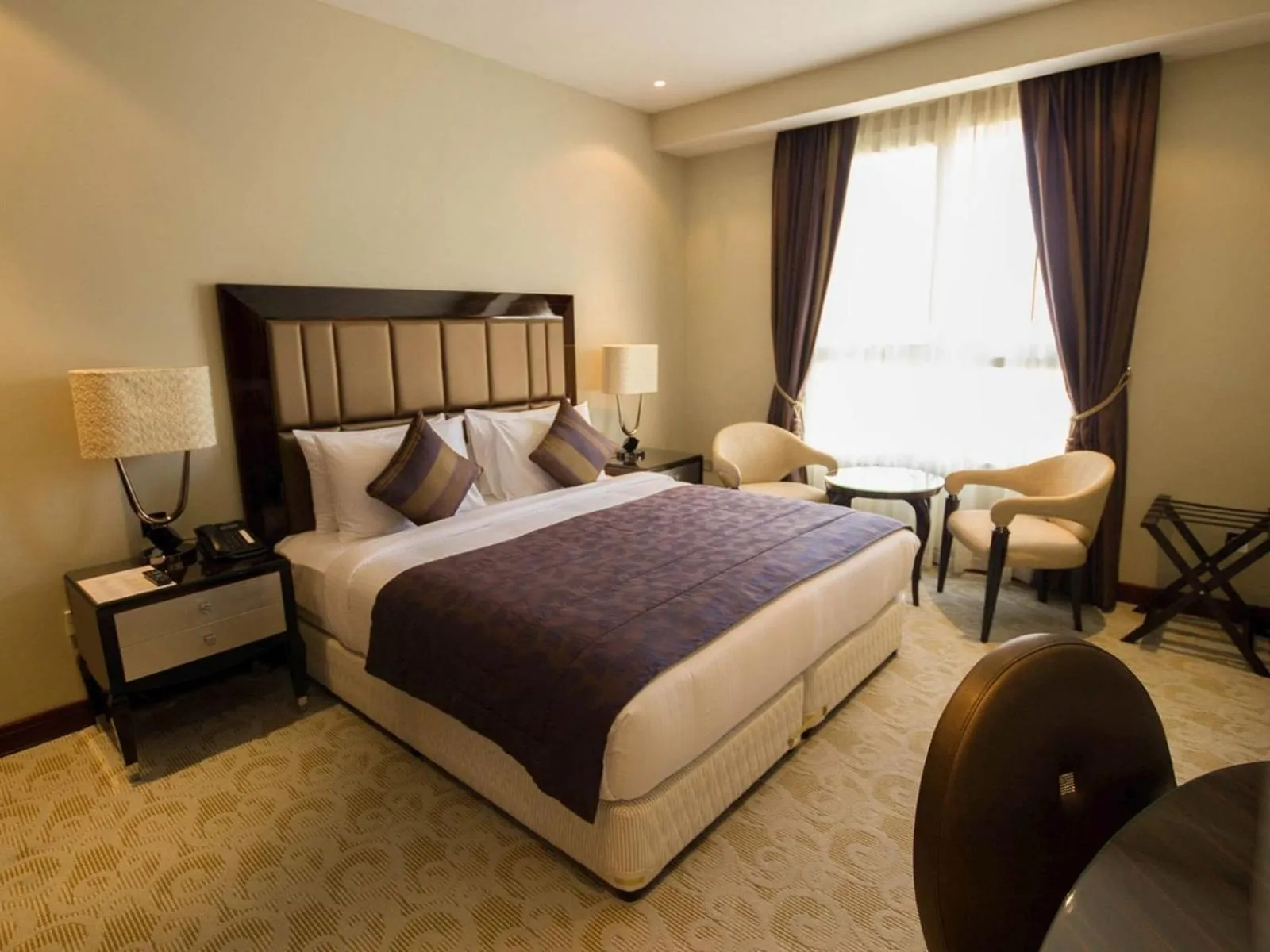 Bed in Premium Strato Hotel