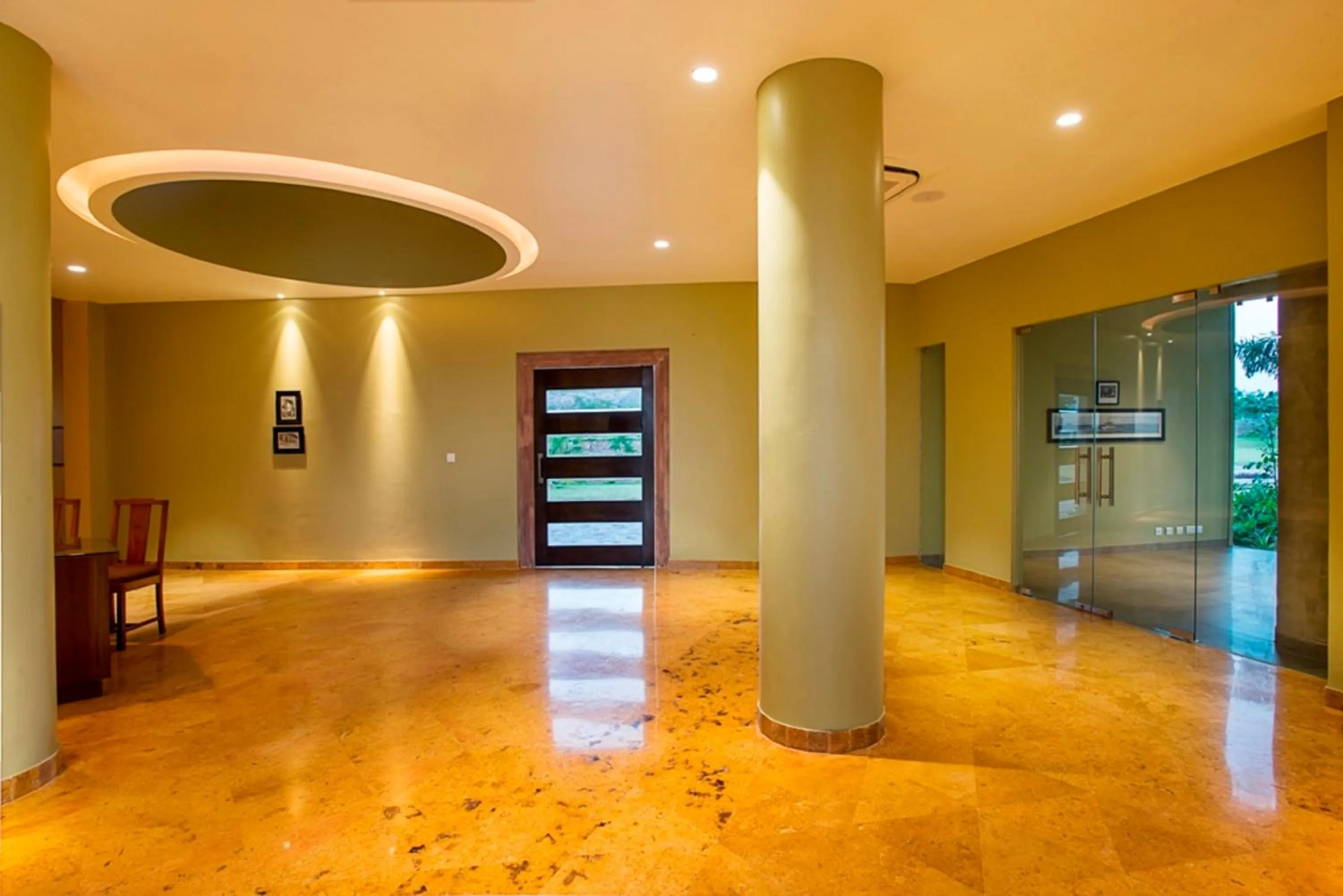 Lobby or reception in Dera Masuda Luxury Resort