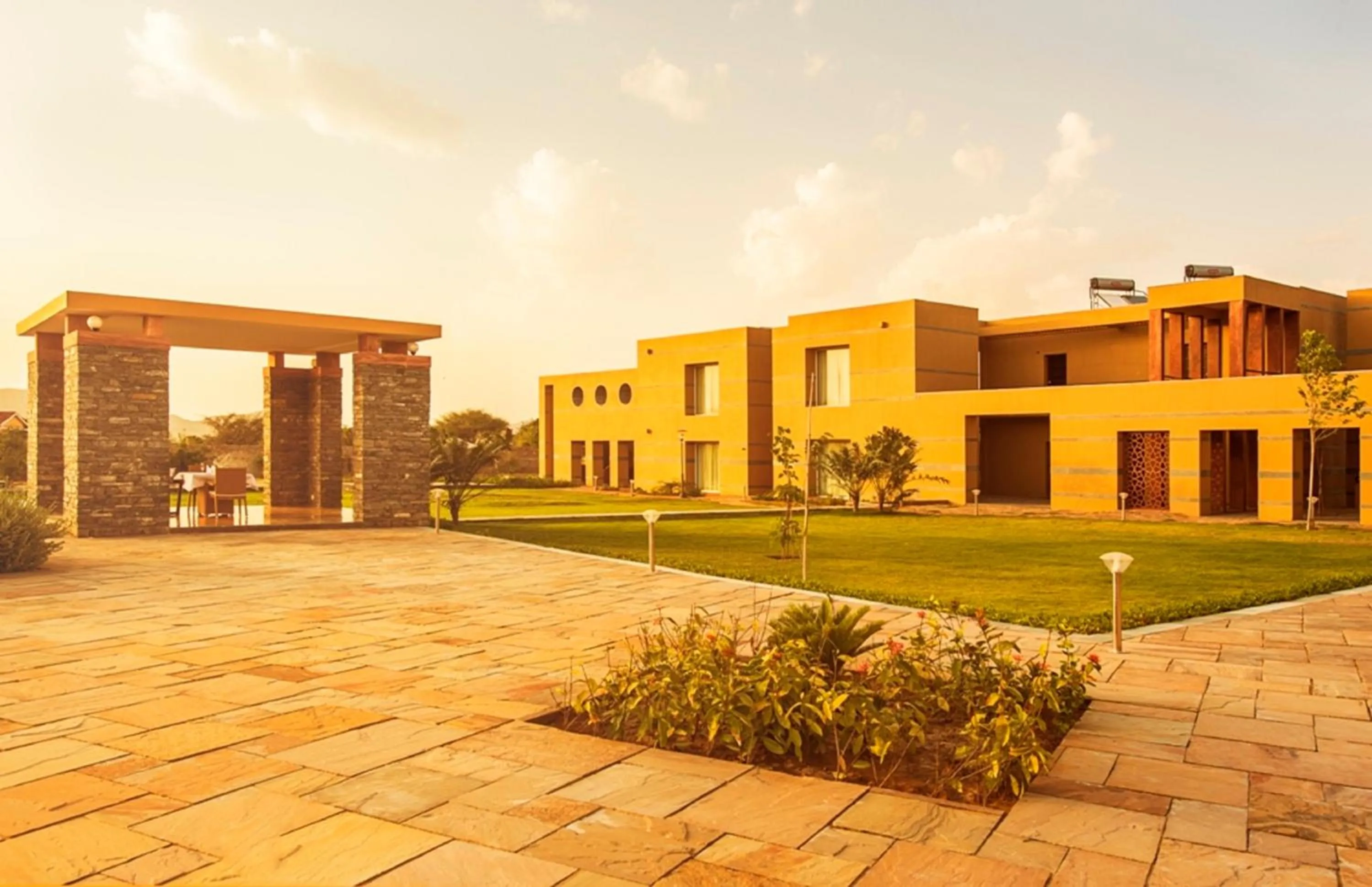 Property building in Dera Masuda Luxury Resort