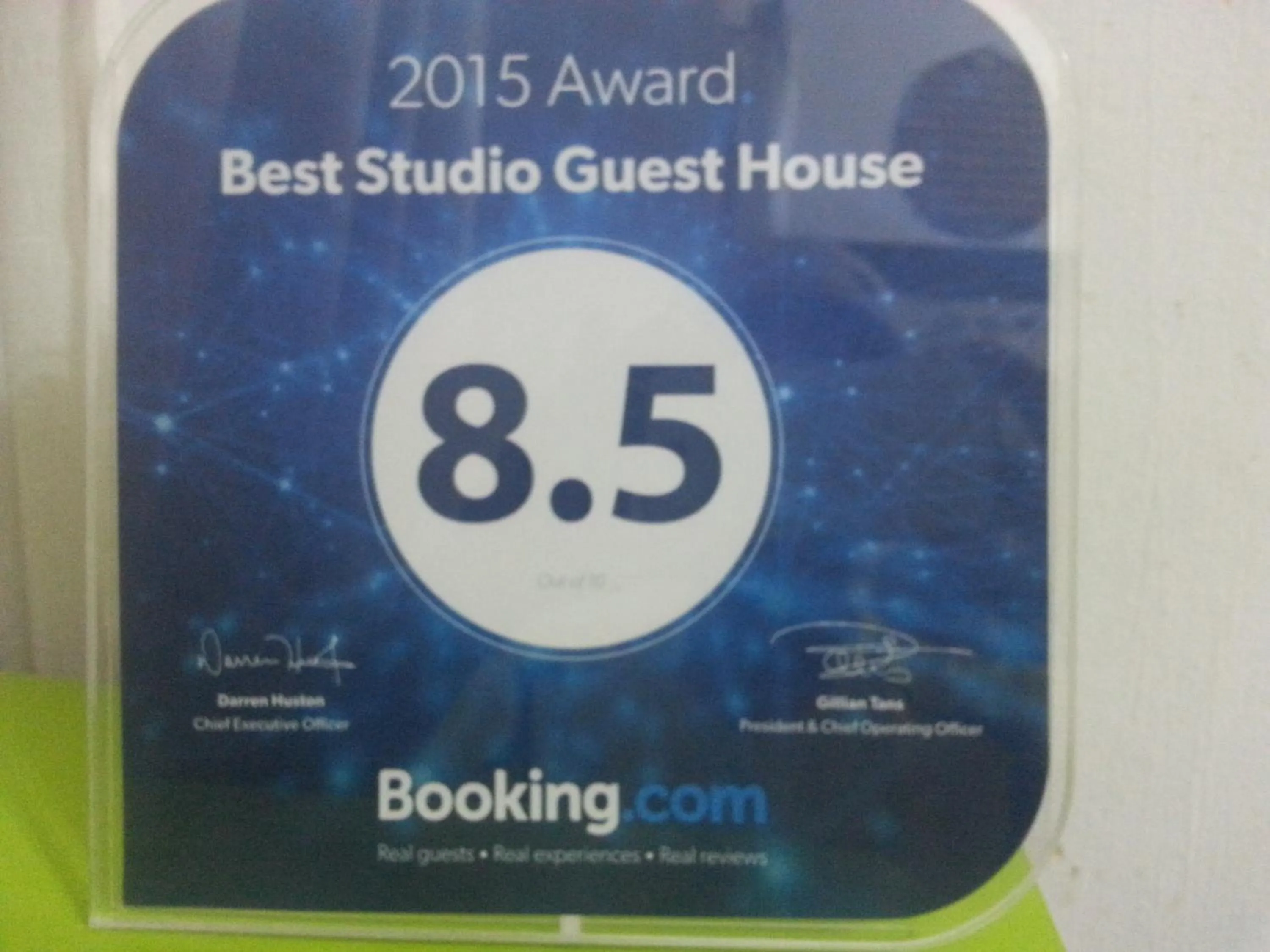 Certificate/Award in Best Studio Guest House