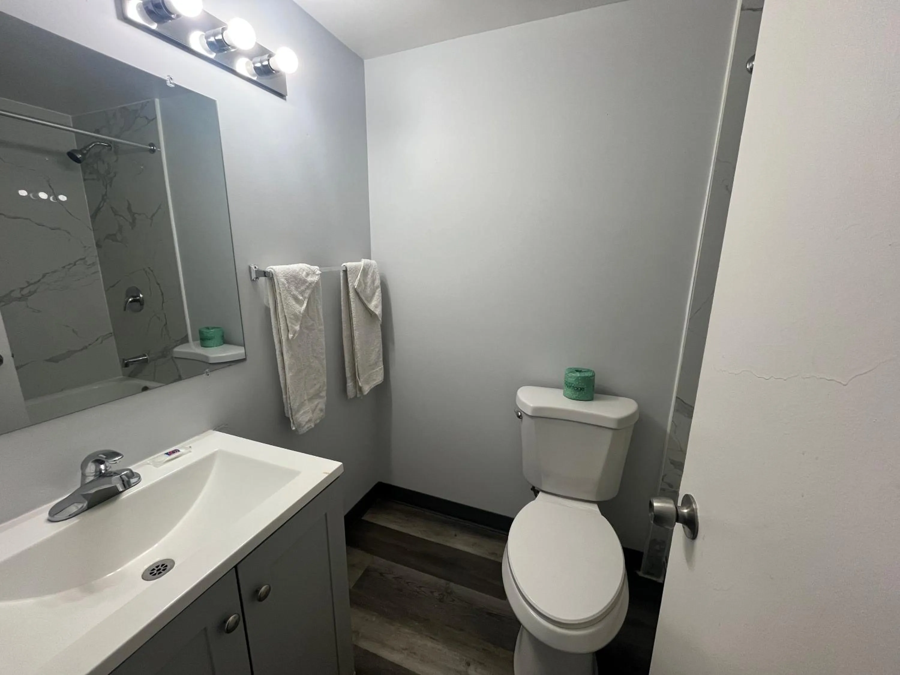 Bathroom in Motel 6 Chicago, IL - Halsted