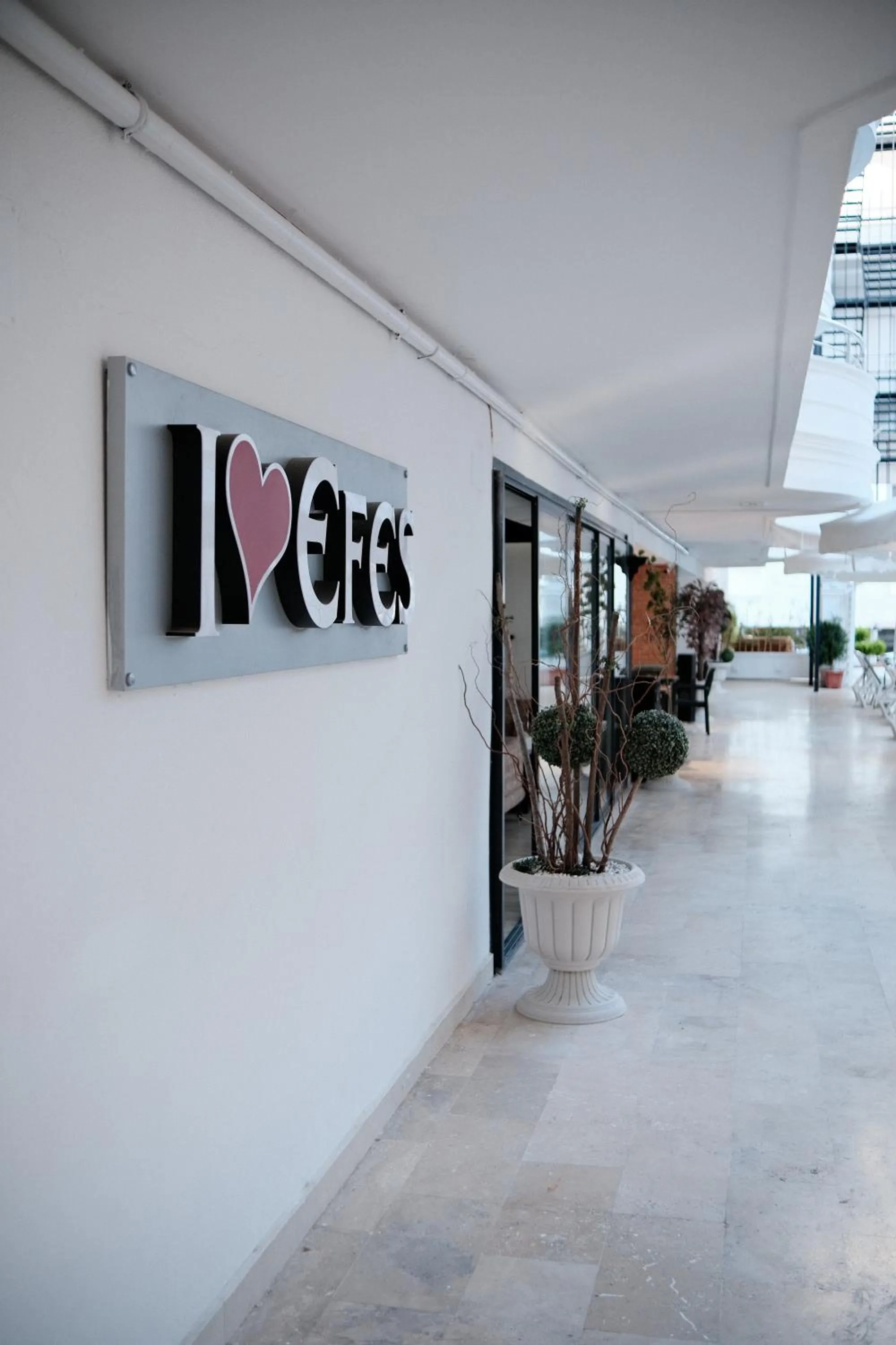 Inner courtyard view in Club Efes Otel