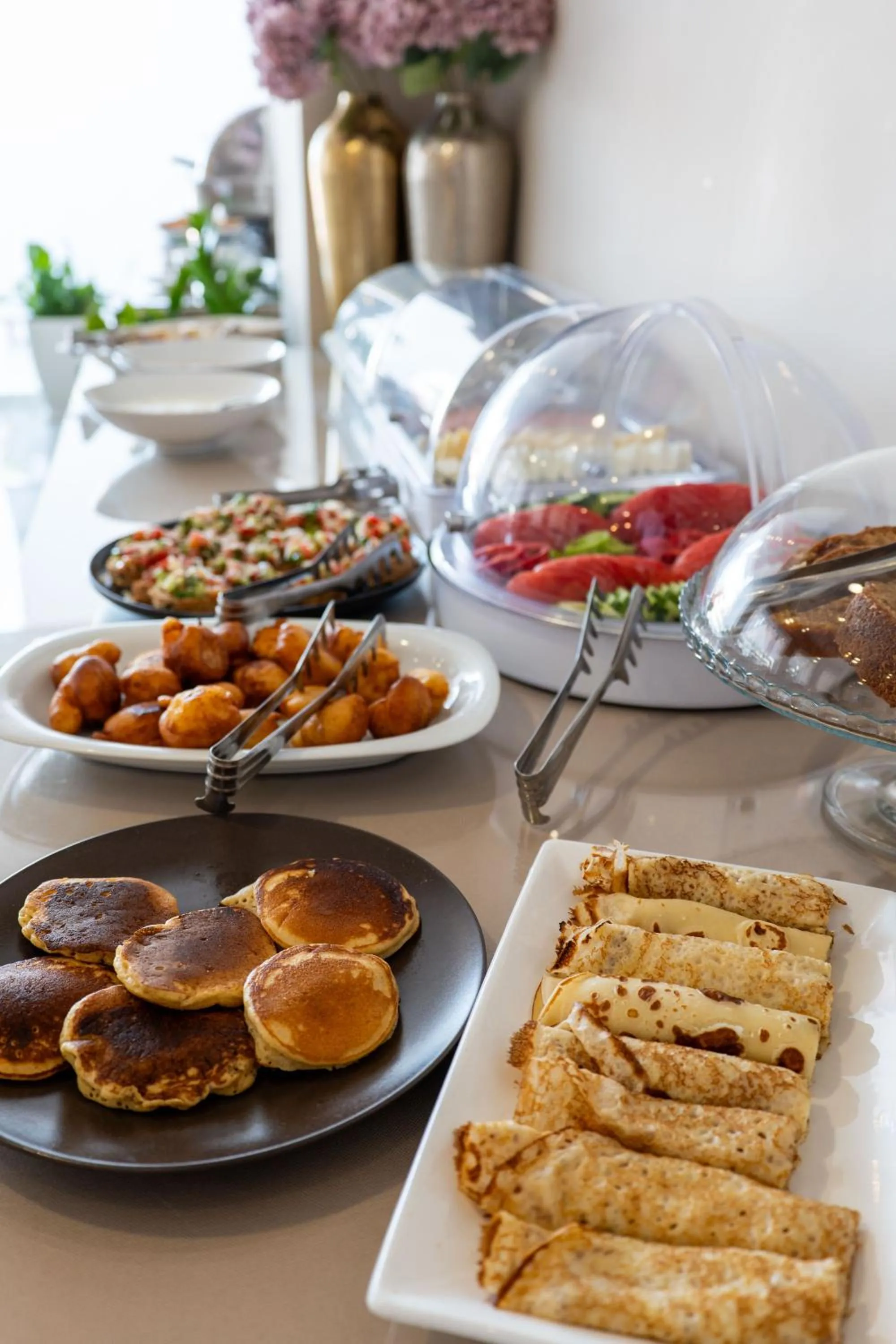 Buffet breakfast in Hotel Sejko