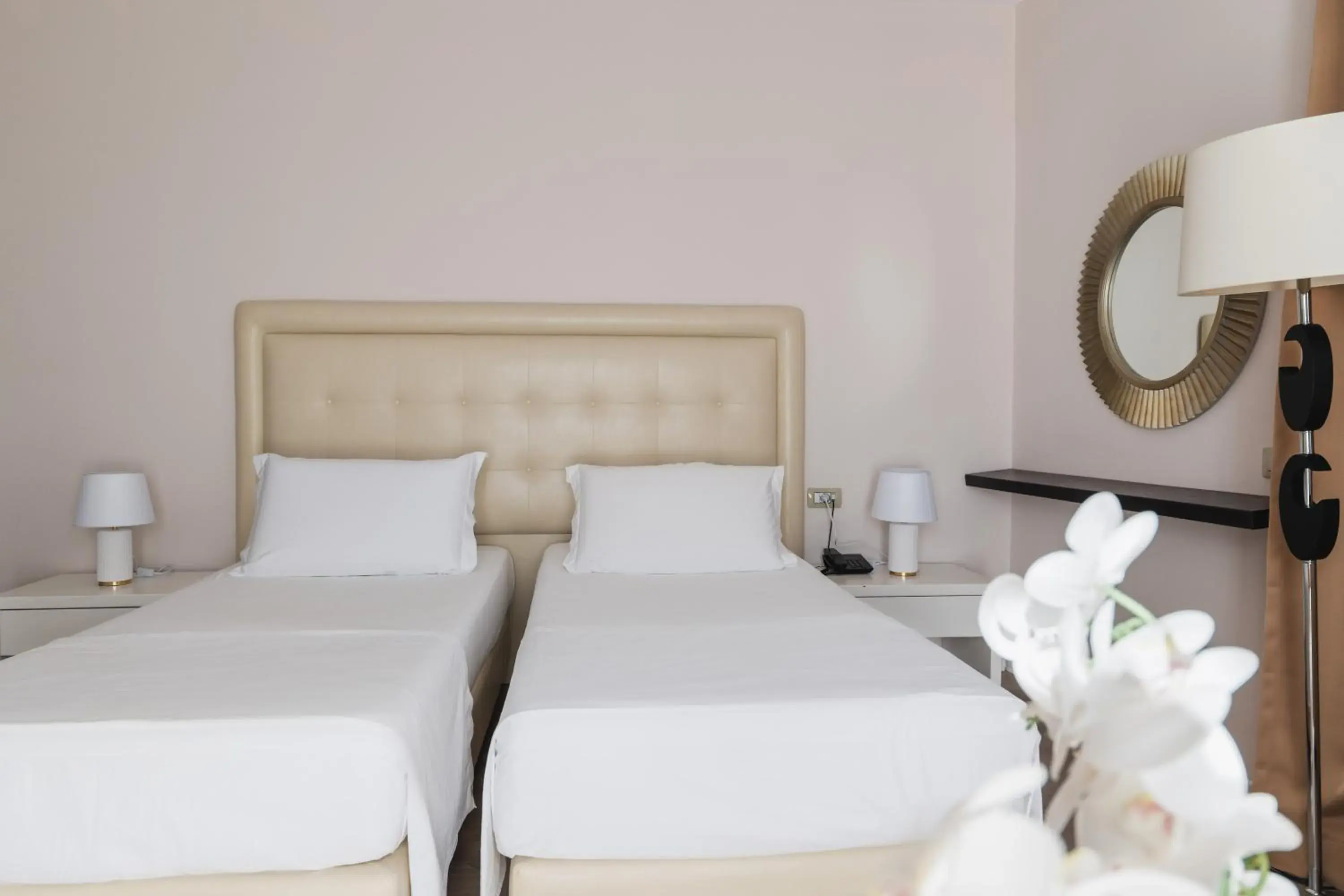 Triple Room with Balcony in Hotel Sejko Triple Room with Balcony in Hotel Sejko