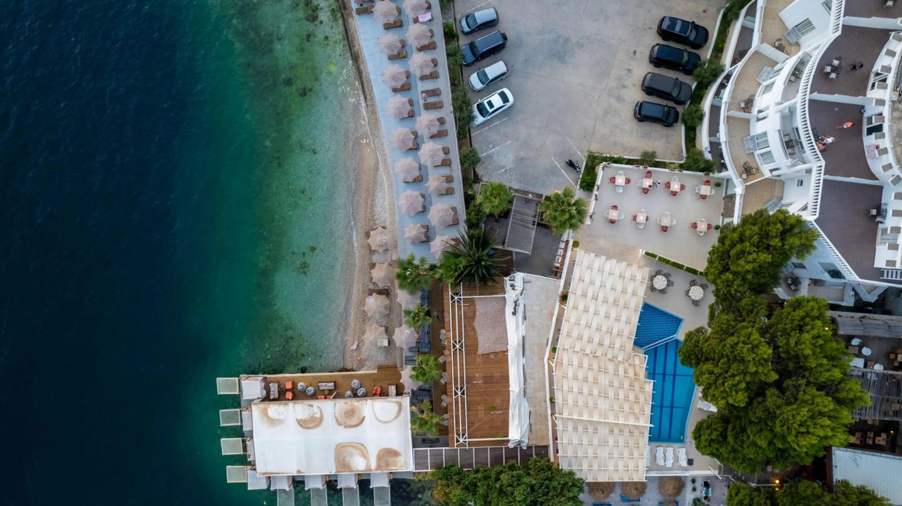 Property building in Hotel Sejko