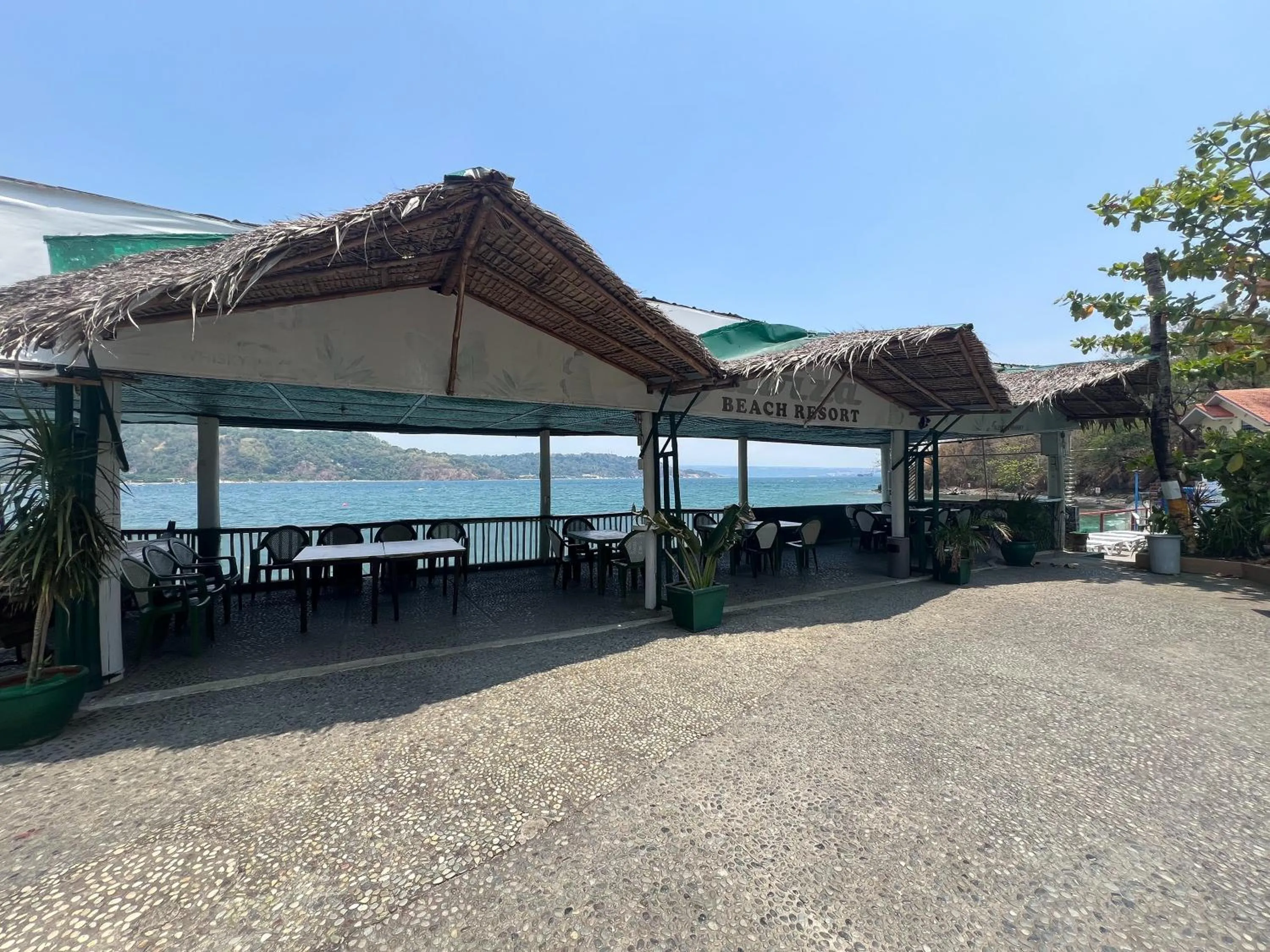 Restaurant/places to eat in Subiza Beach Resort