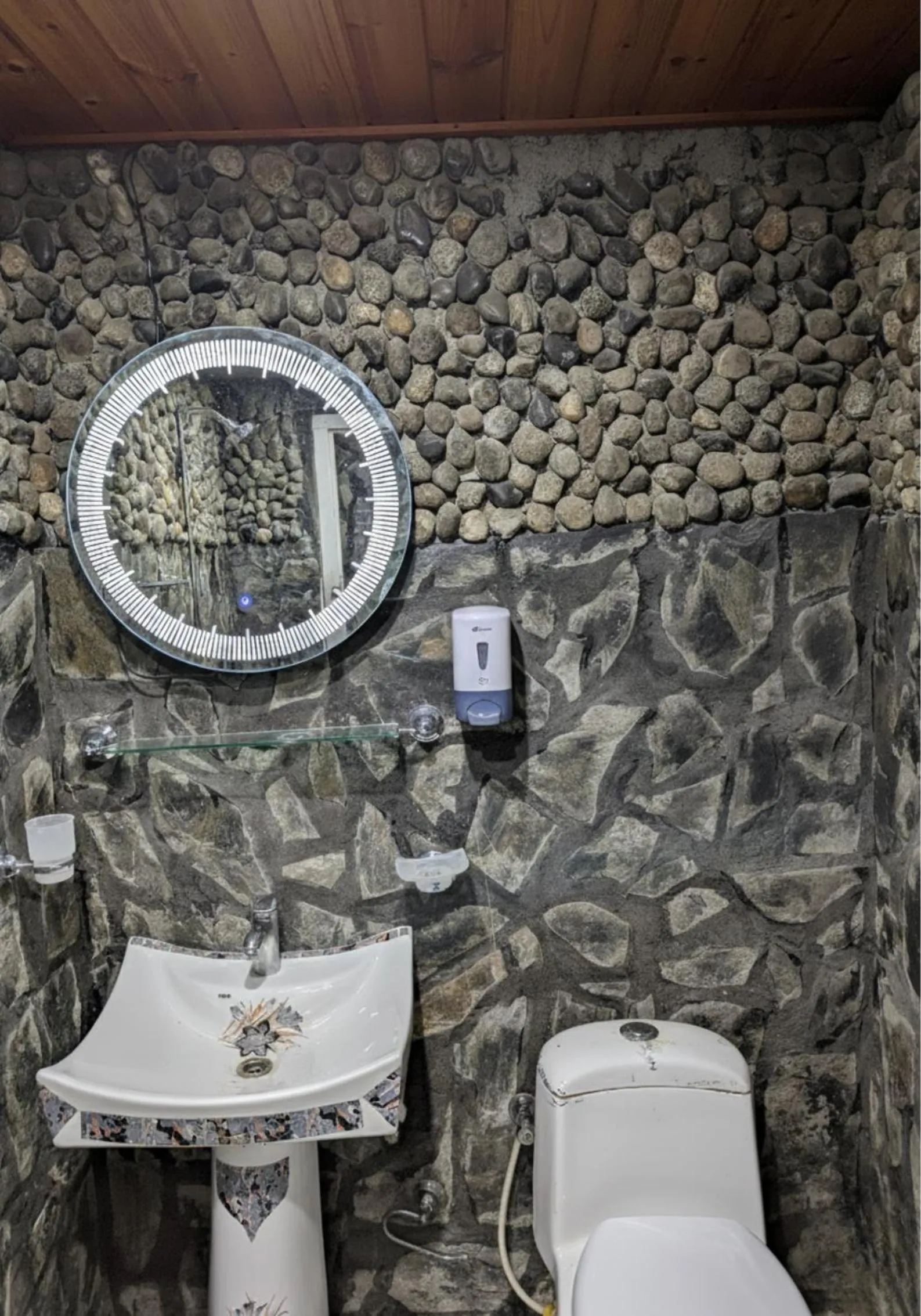 Comfort Hotel & Huts