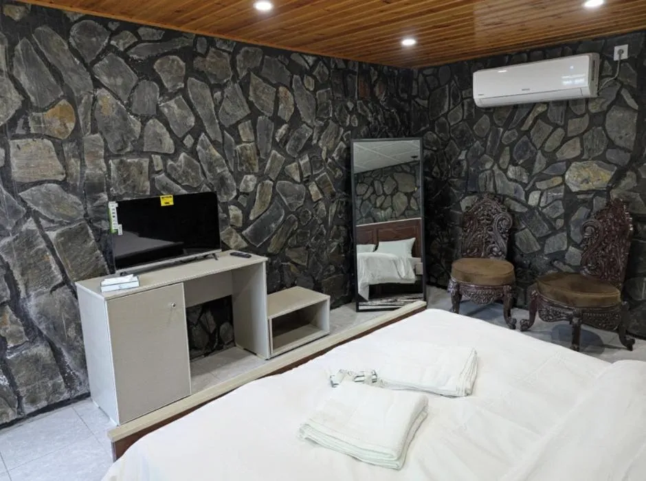 Comfort Hotel & Huts