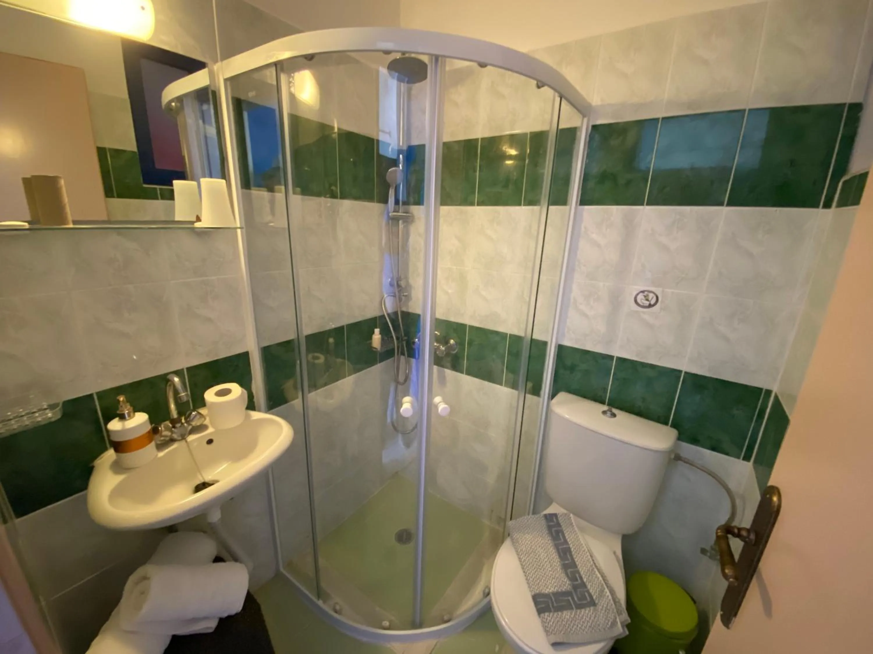 Anastasia Studios, Apartments & Suites