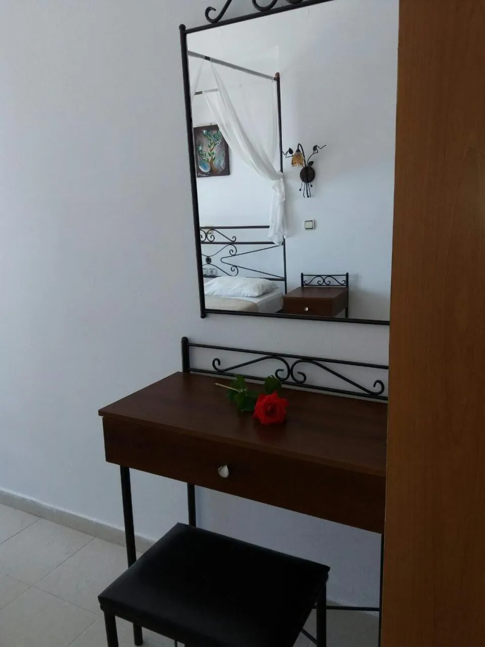 Anastasia Studios, Apartments & Suites