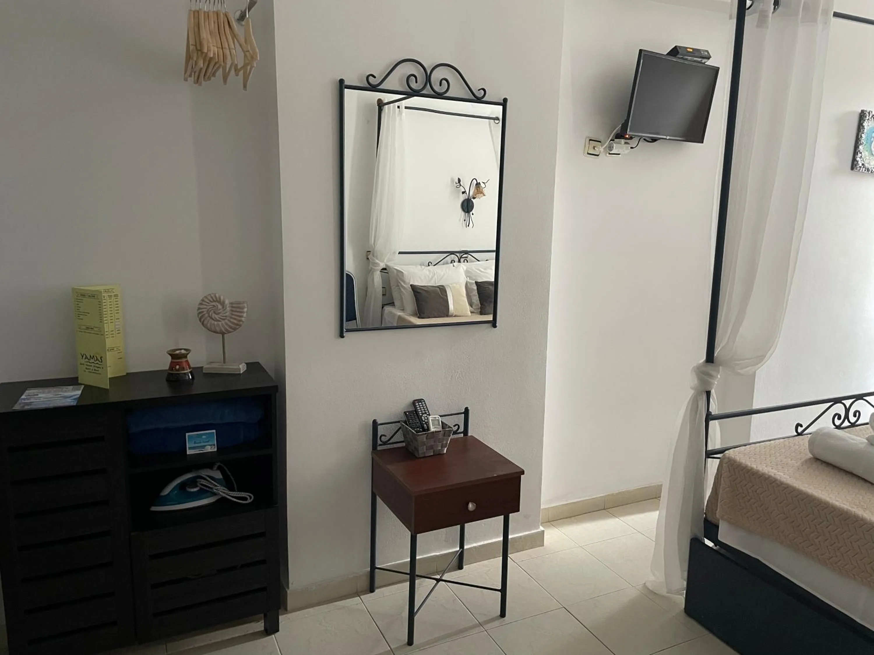 Anastasia Studios, Apartments & Suites