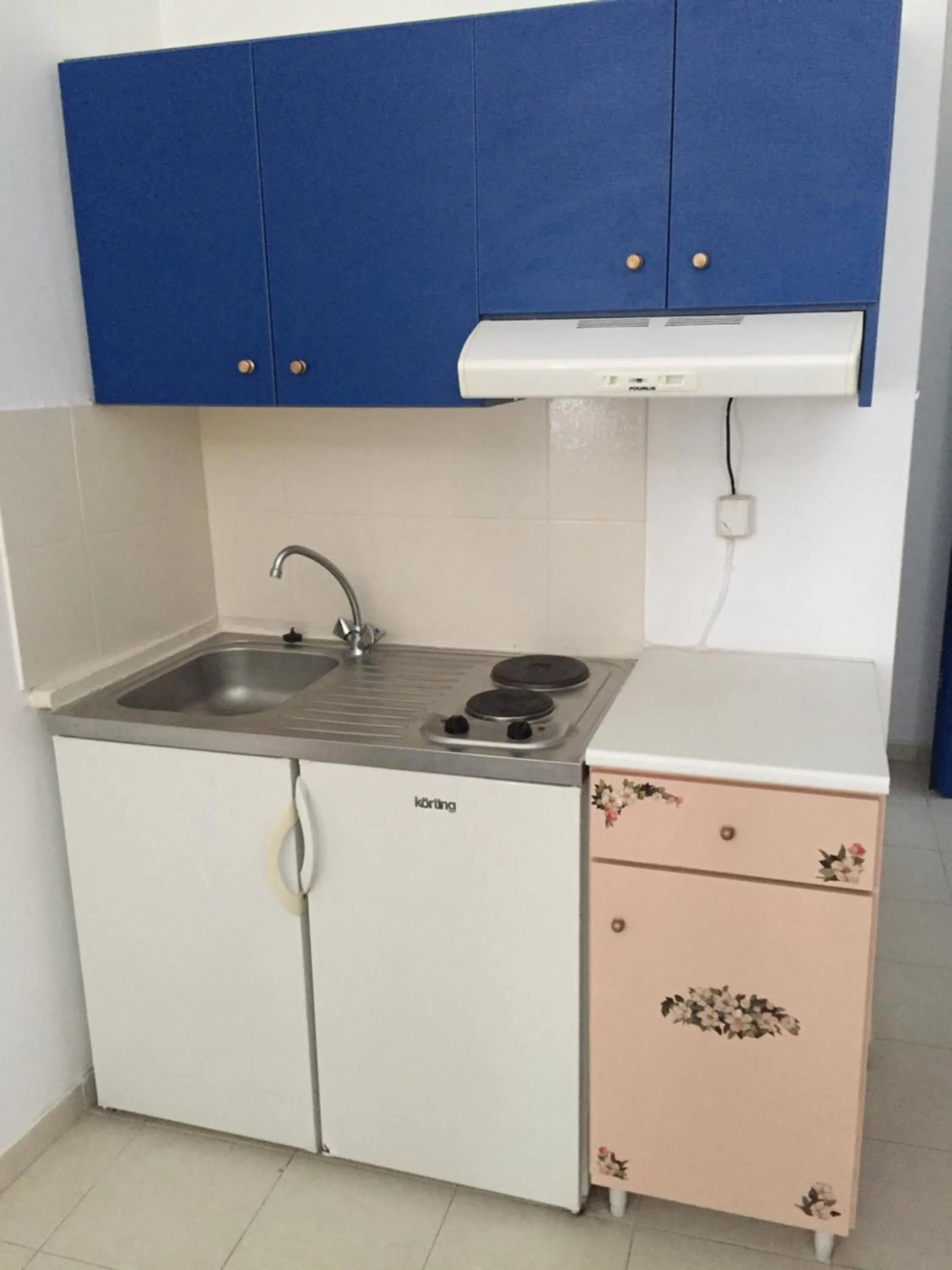 Anastasia Studios, Apartments & Suites