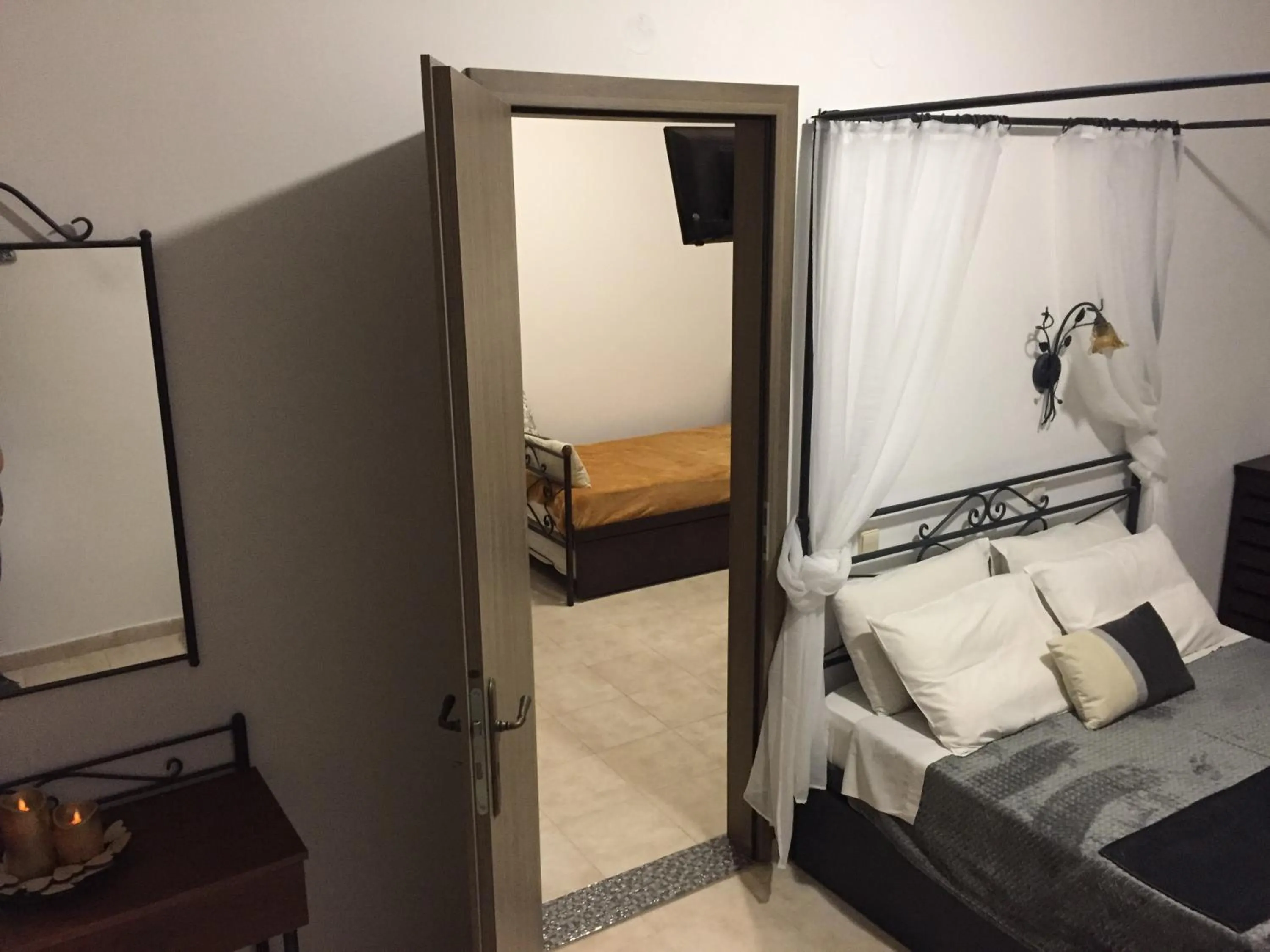 Anastasia Studios, Apartments & Suites