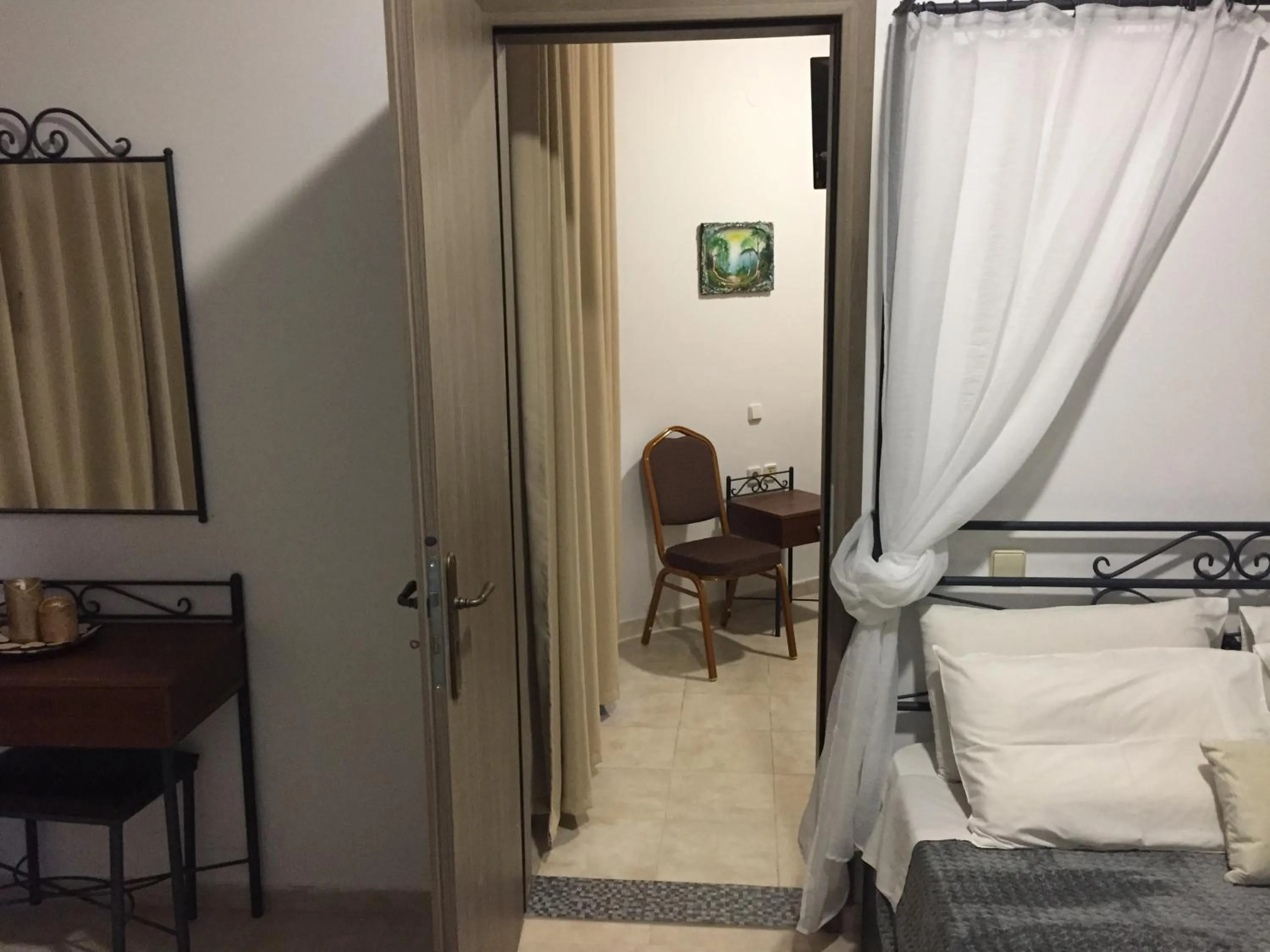 Anastasia Studios, Apartments & Suites