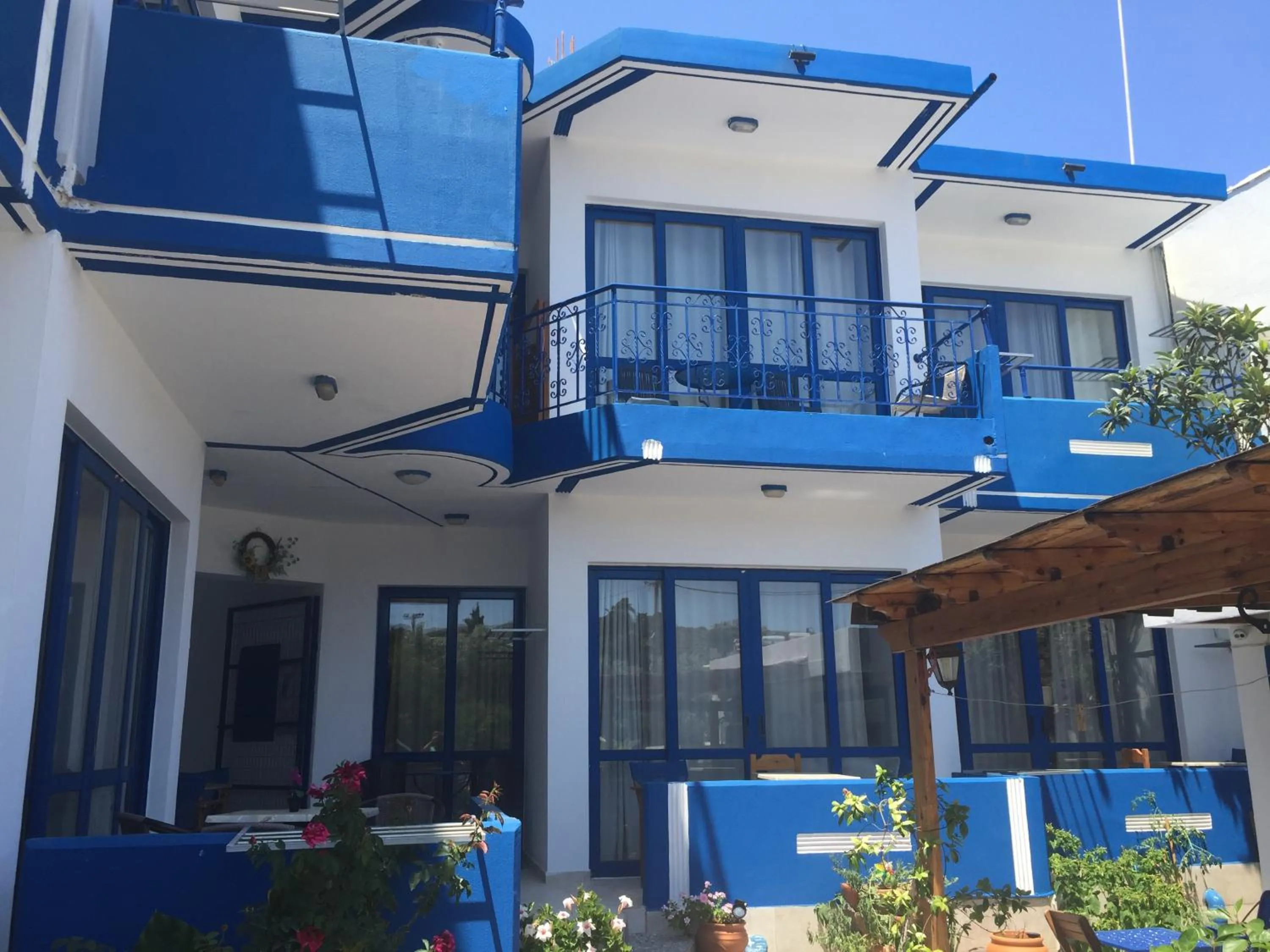 Anastasia Studios, Apartments & Suites