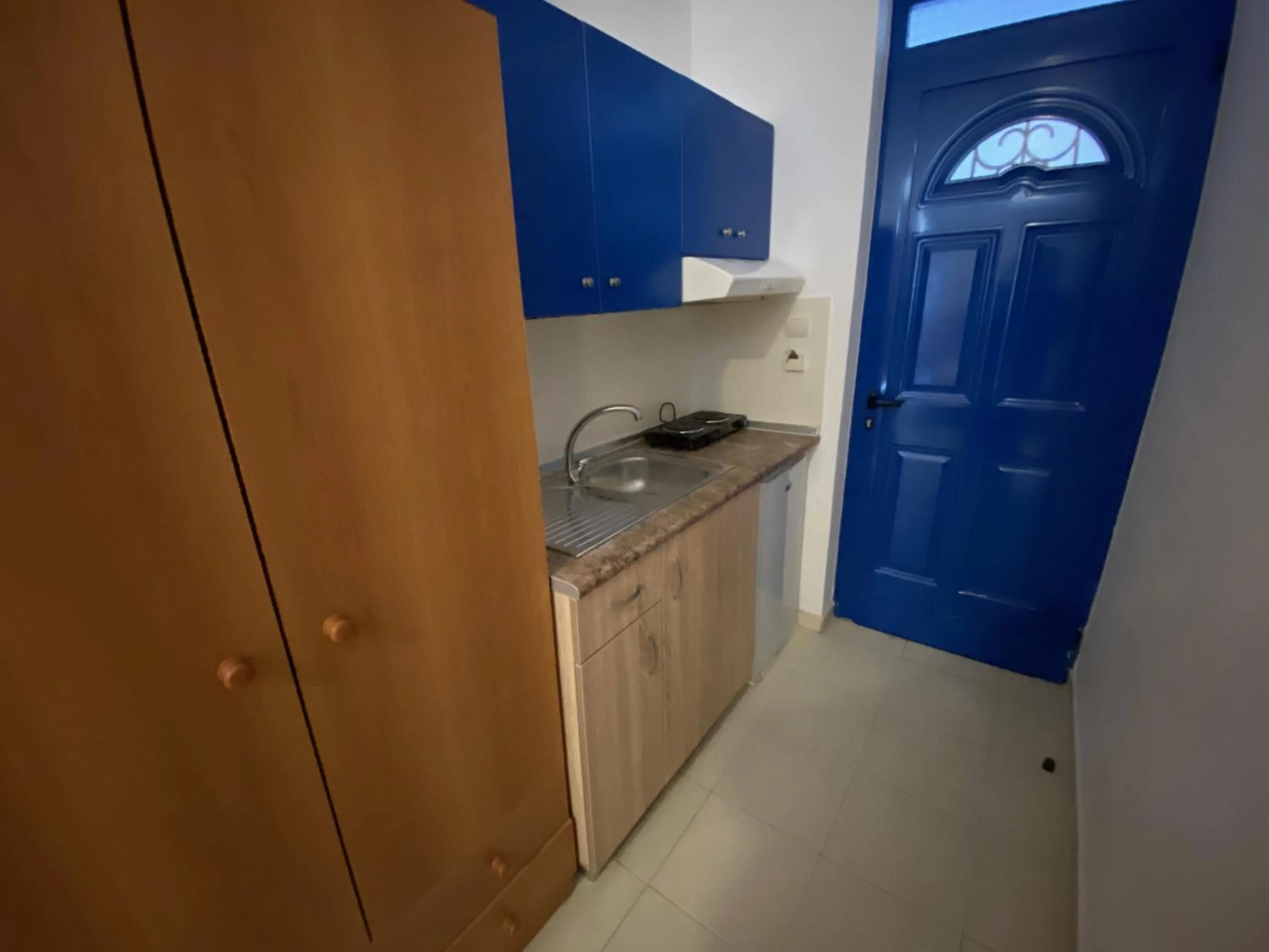 Coffee/tea facilities in Anastasia Studios, Apartments & Suites