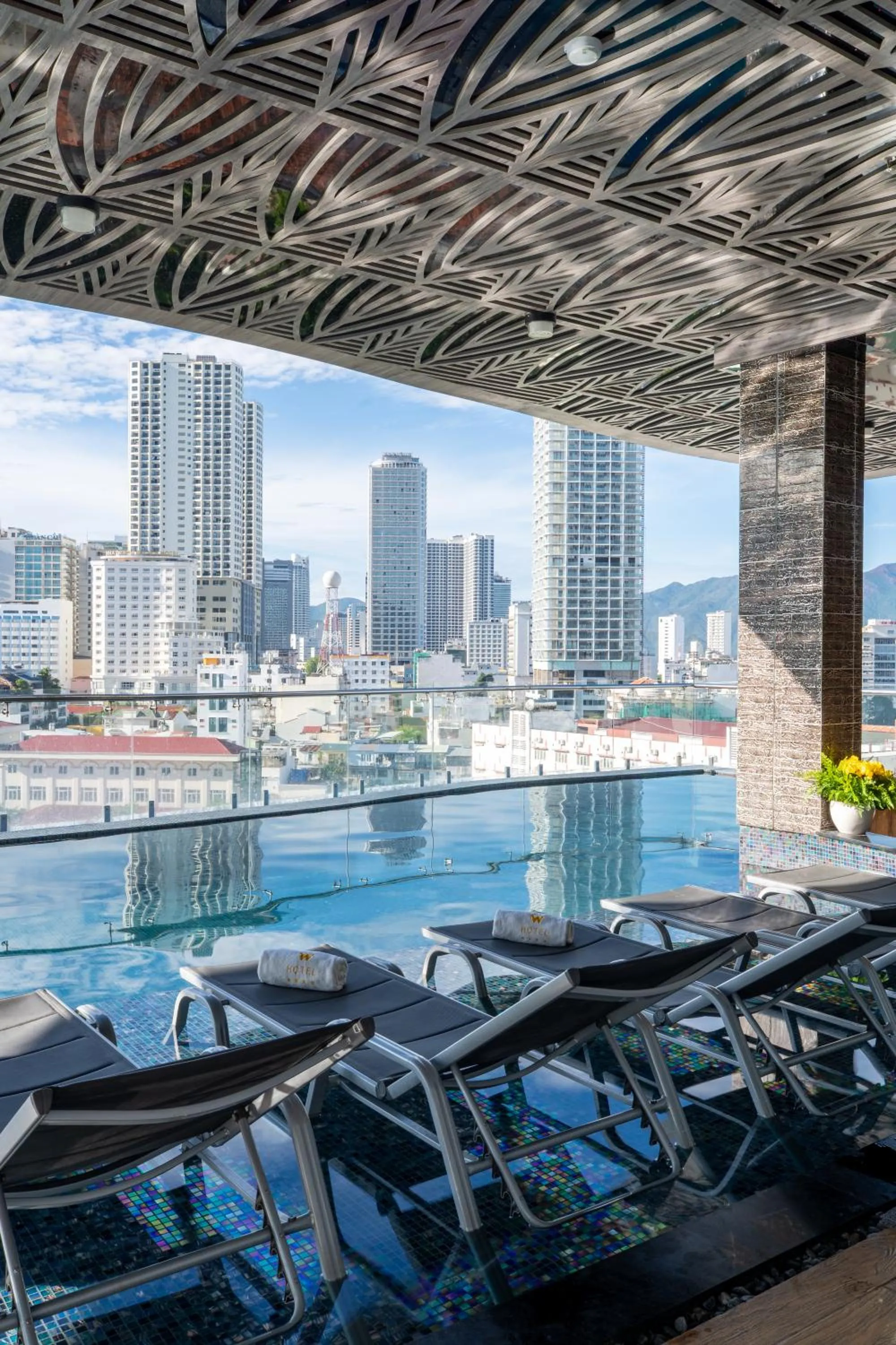 Day in W Premium Nha Trang