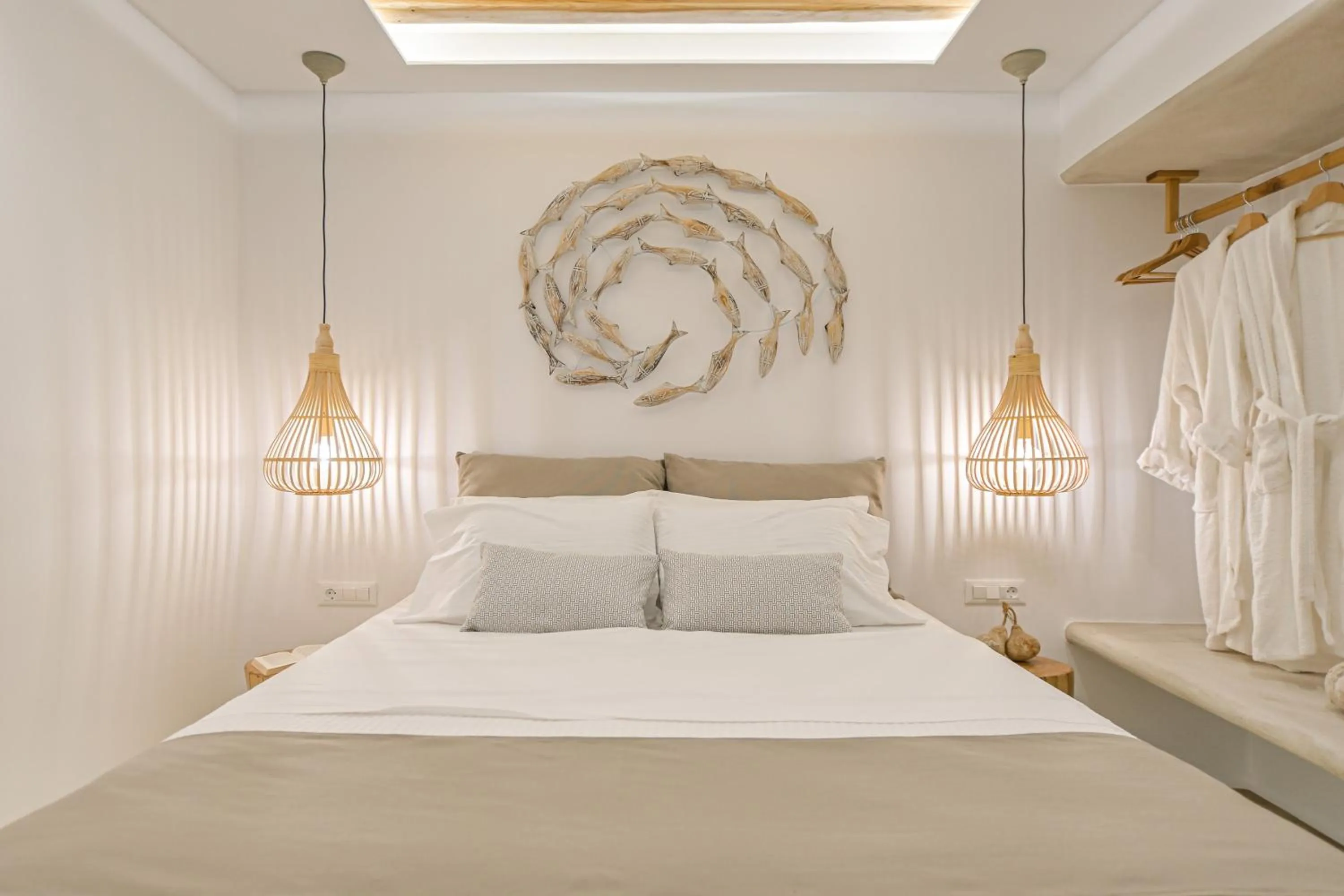 Bed in Villa Adriana Hotel